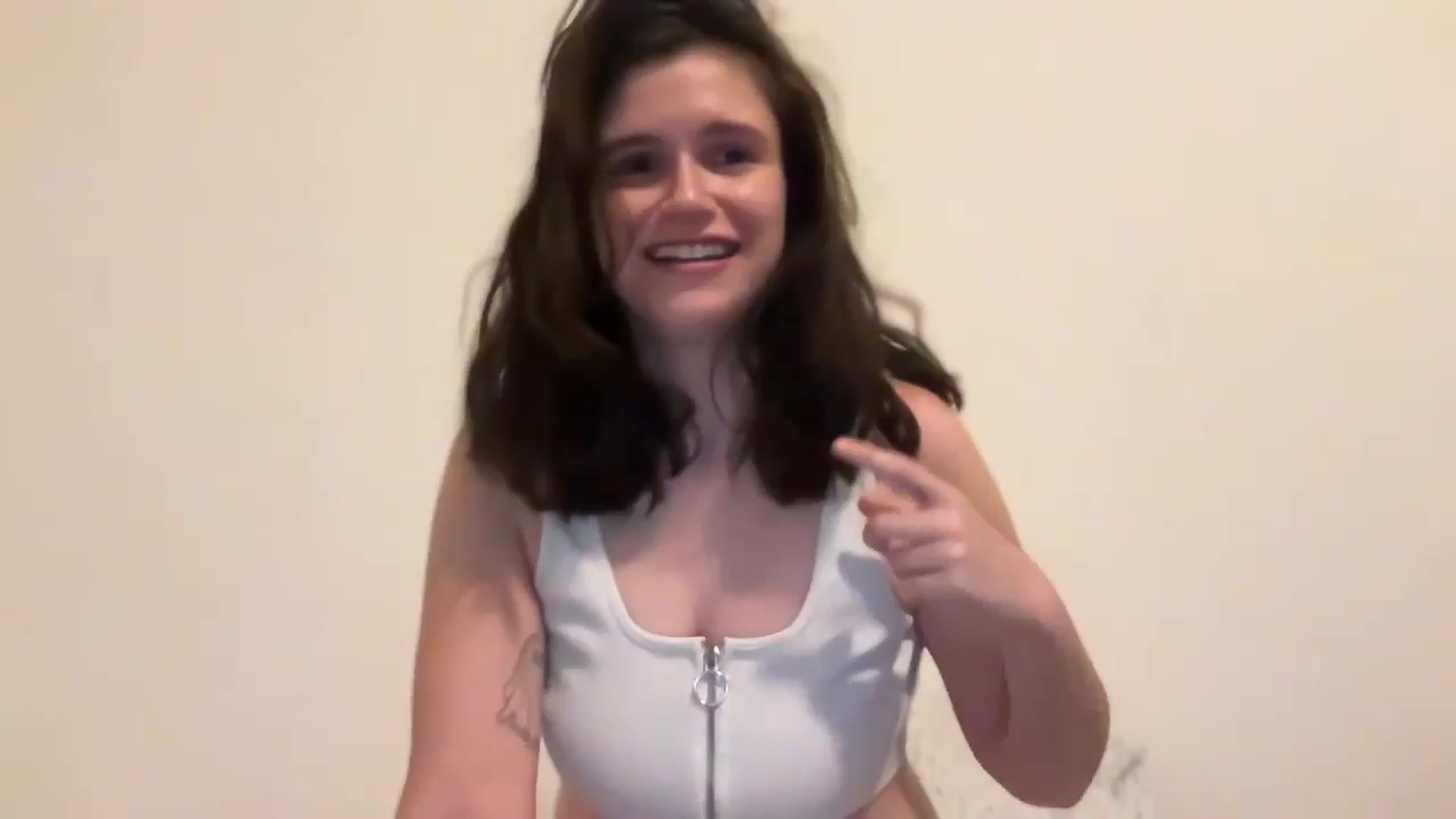 Gallery image thumbnail from JediDropout's myfreecams stream on, 07/02/2025, 06:15 image 1 of 20