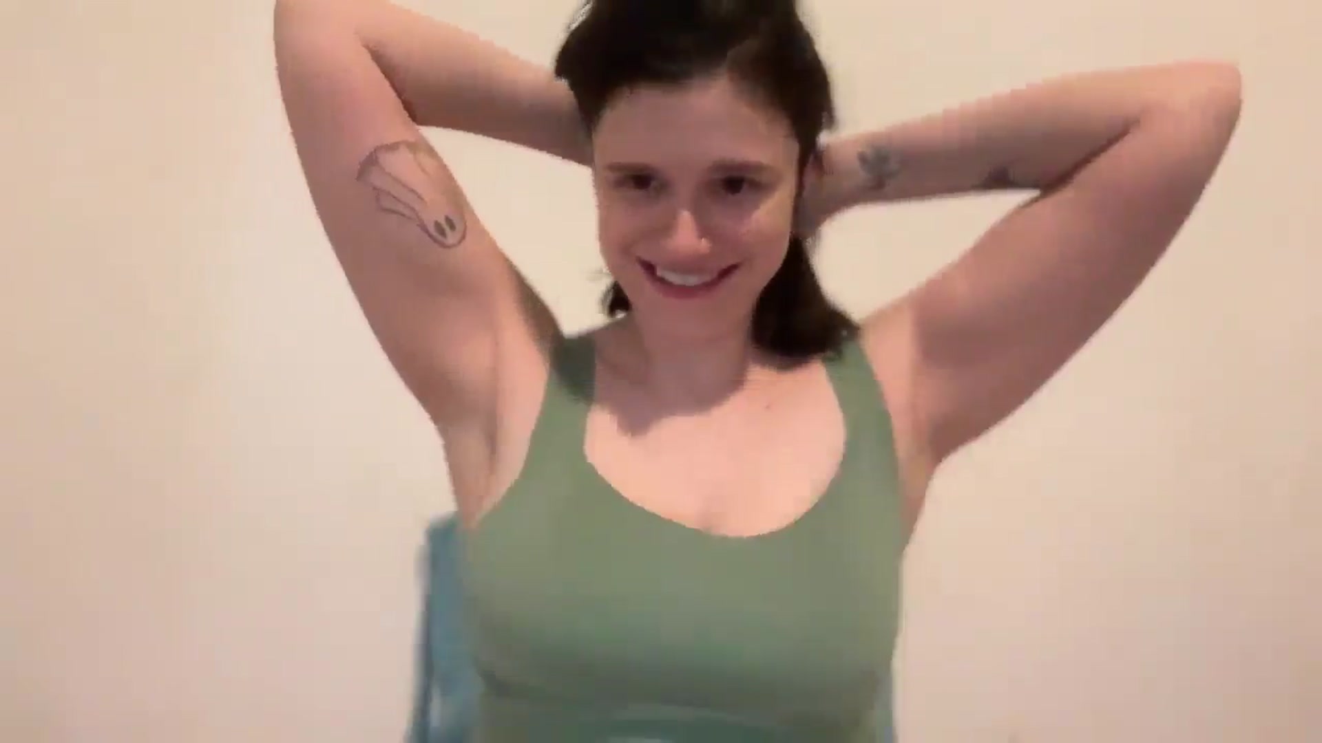 Gallery image thumbnail from JediDropout's myfreecams stream on, 07/03/2025, 08:04 image 5 of 20