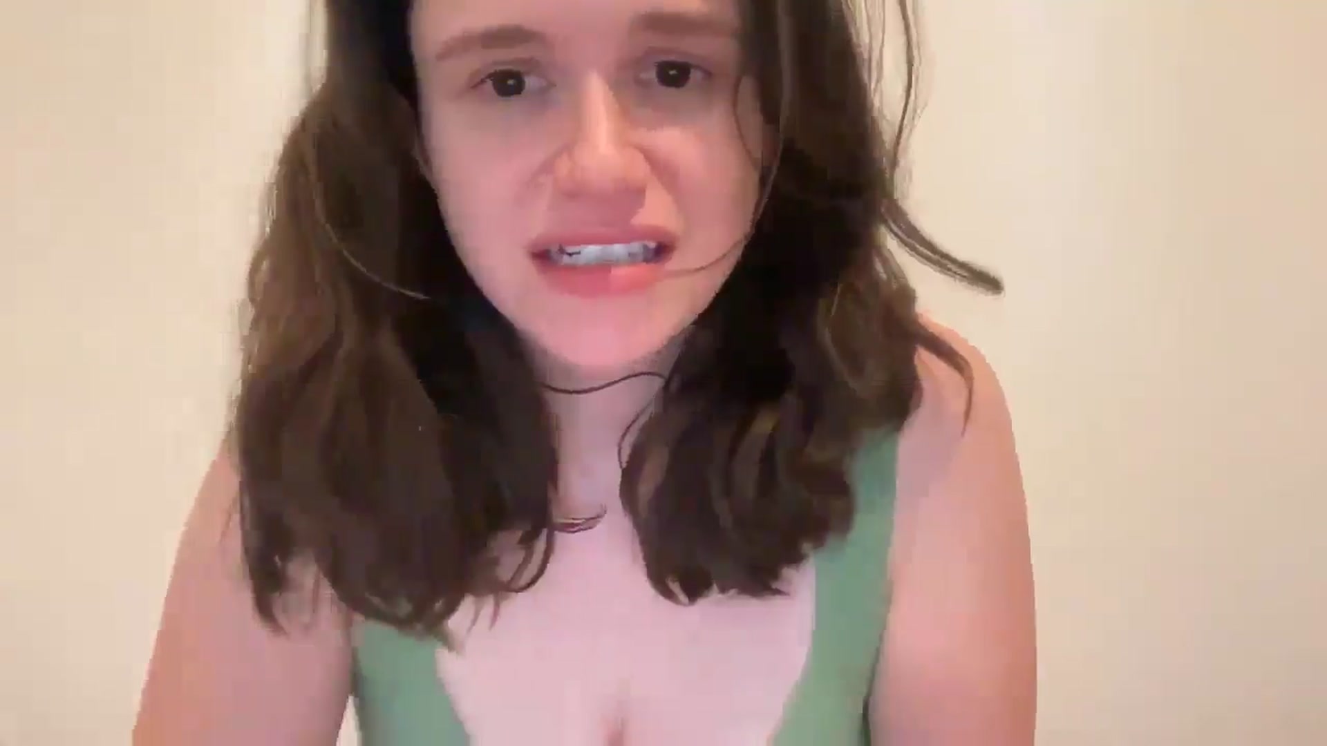 Gallery image thumbnail from JediDropout's myfreecams stream on, 07/03/2025, 08:04 image 14 of 20