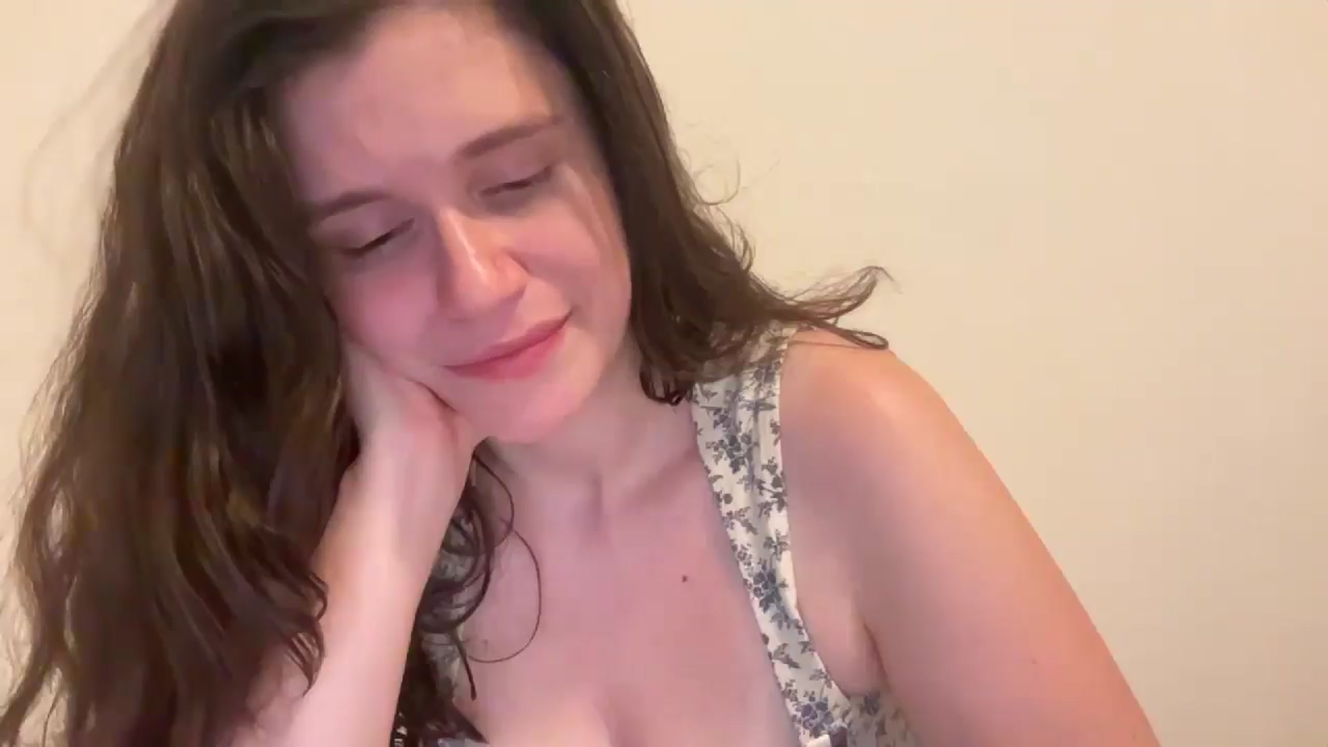 Gallery image thumbnail from JediDropout's myfreecams stream on, 10/12/2025, 05:01 image 11 of 20