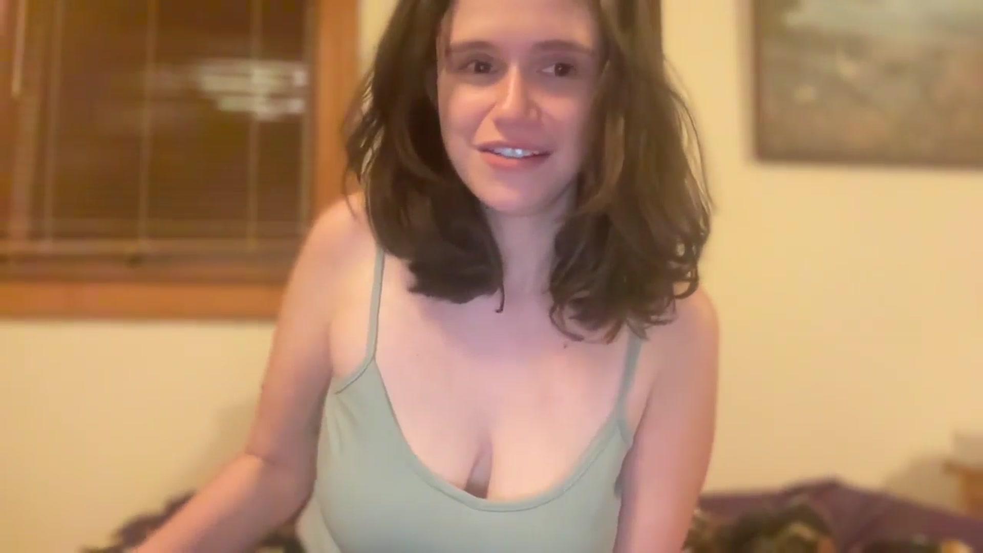 Gallery image thumbnail from JediDropout's myfreecams stream on, 11/20/2025, 08:23 image 18 of 20