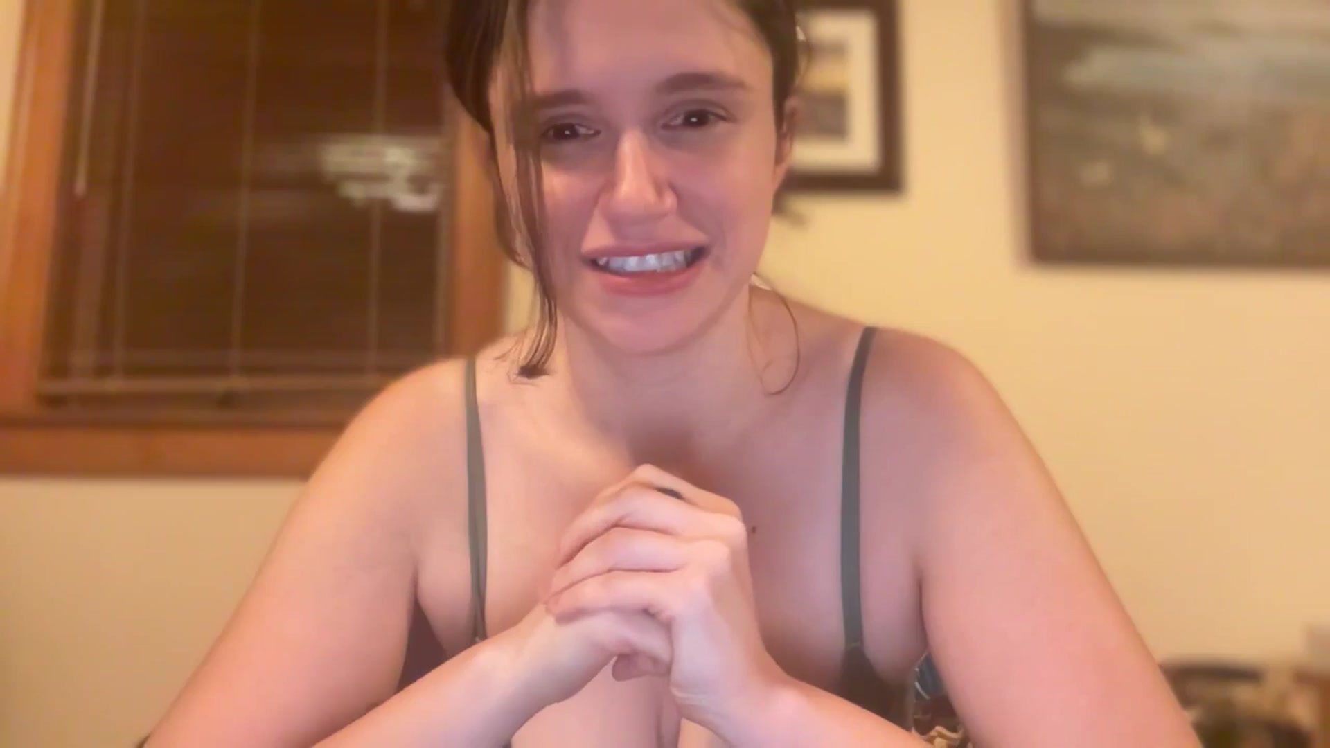 Gallery image thumbnail from JediDropout's myfreecams stream on, 11/22/2025, 09:14 image 16 of 20