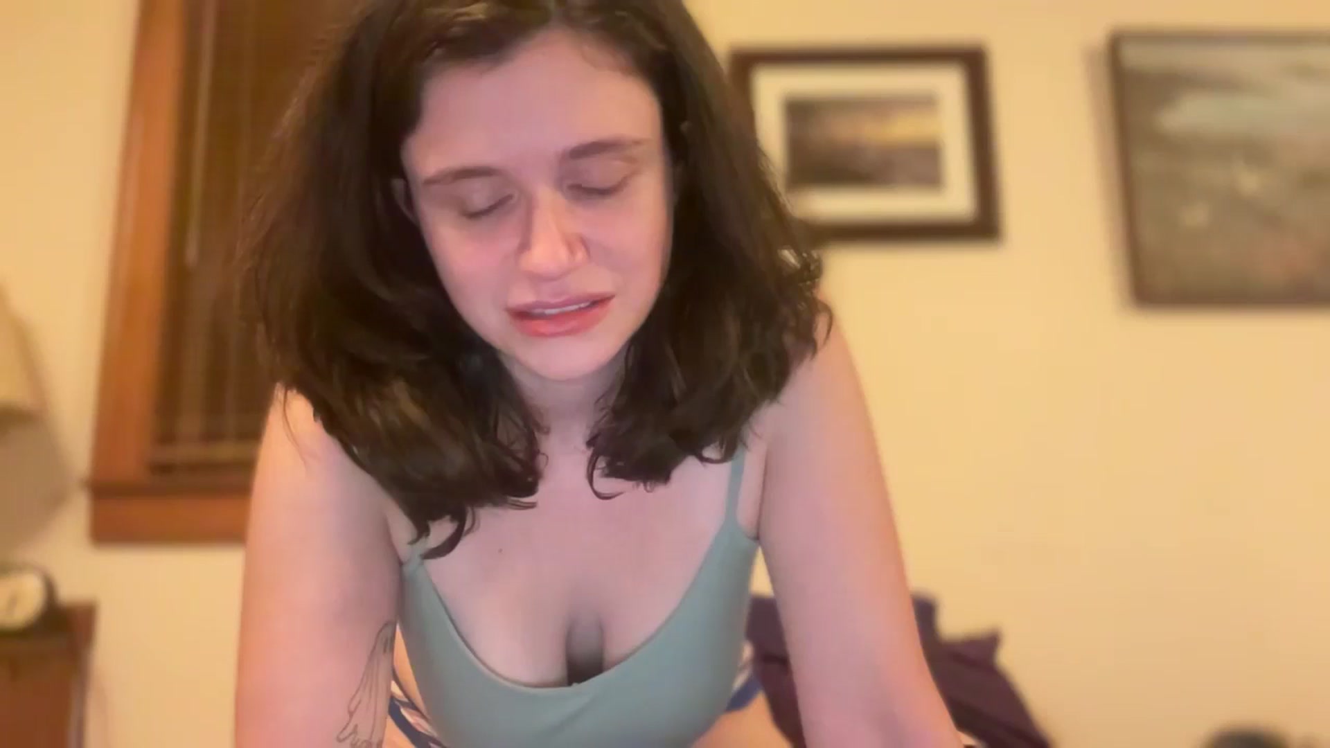 Gallery image thumbnail from JediDropout's myfreecams stream on, 11/23/2025, 10:50 image 19 of 20