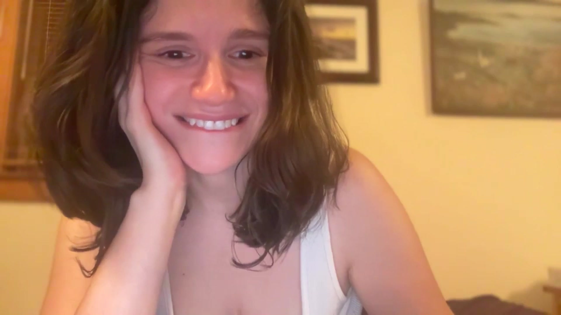 Gallery image thumbnail from JediDropout's myfreecams stream on, 11/26/2025, 08:36 image 14 of 20