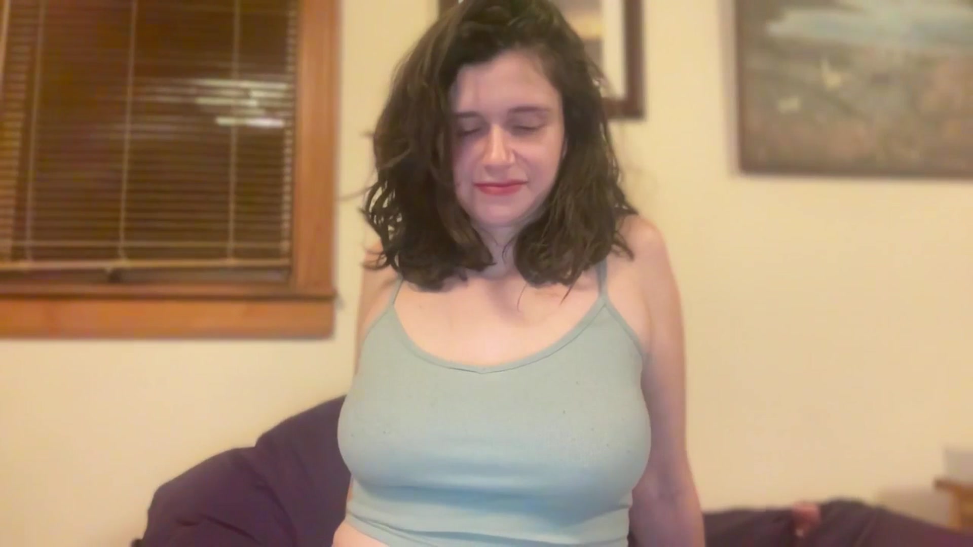 Gallery image thumbnail from JediDropout's myfreecams stream on, 12/06/2025, 09:44 image 3 of 20