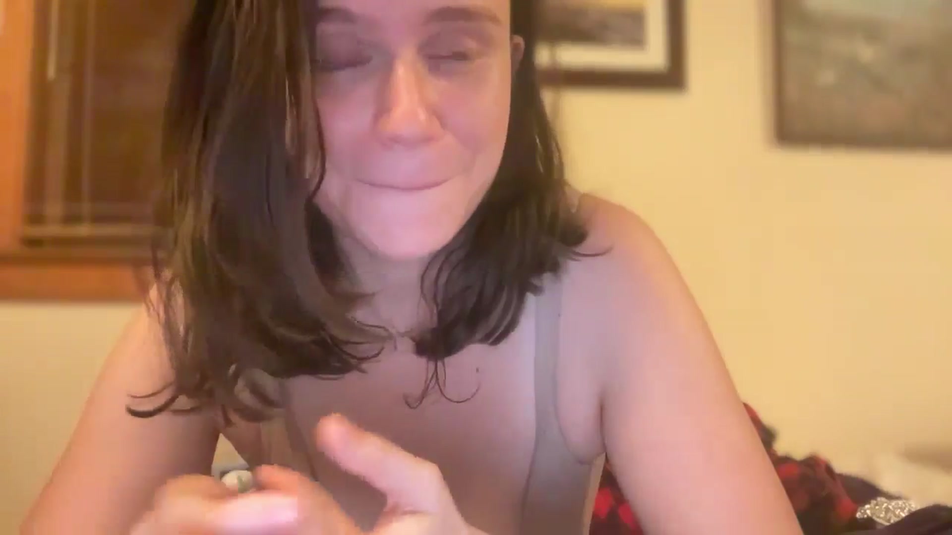 Gallery image thumbnail from JediDropout's myfreecams stream on, 12/08/2025, 03:33 image 15 of 20
