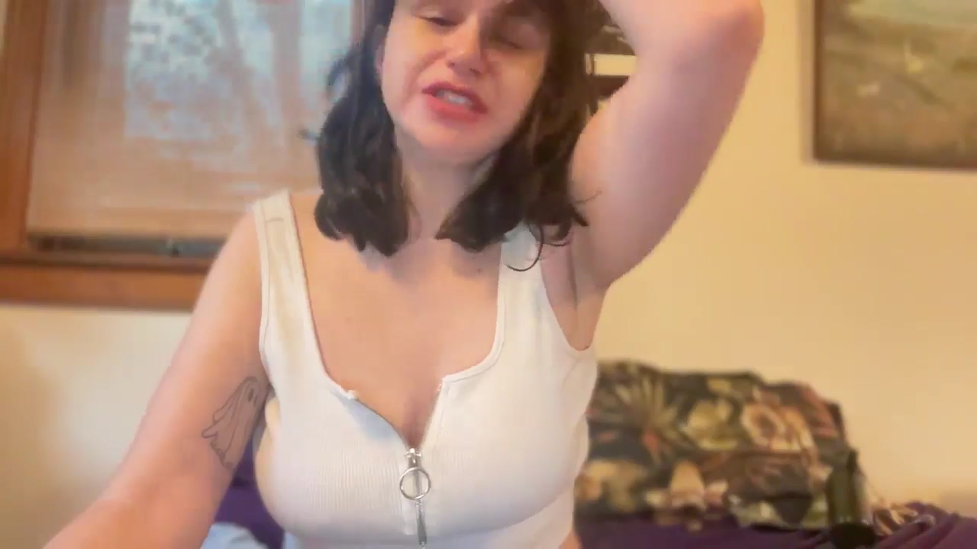 Gallery image thumbnail from JediDropout's myfreecams stream on, 12/10/2025, 12:56 image 7 of 20