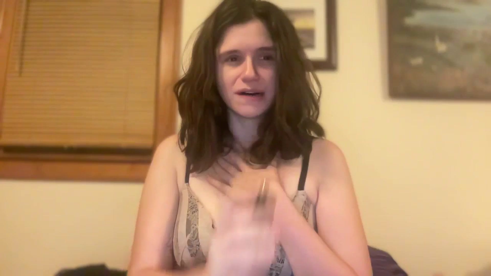 Gallery image thumbnail from JediDropout's myfreecams stream on, 12/13/2025, 11:19 image 10 of 20