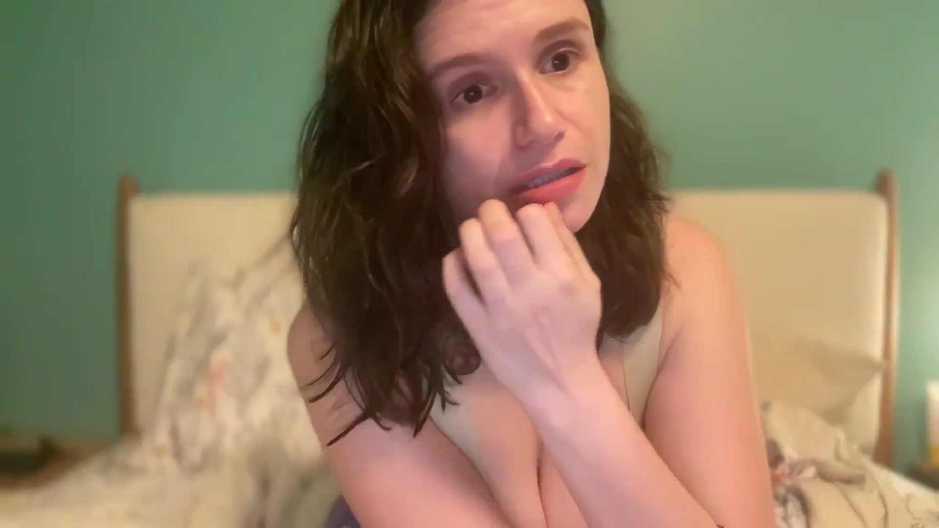 Gallery image thumbnail from JediDropout's myfreecams stream on, 12/25/2025, 11:13 image 4 of 20