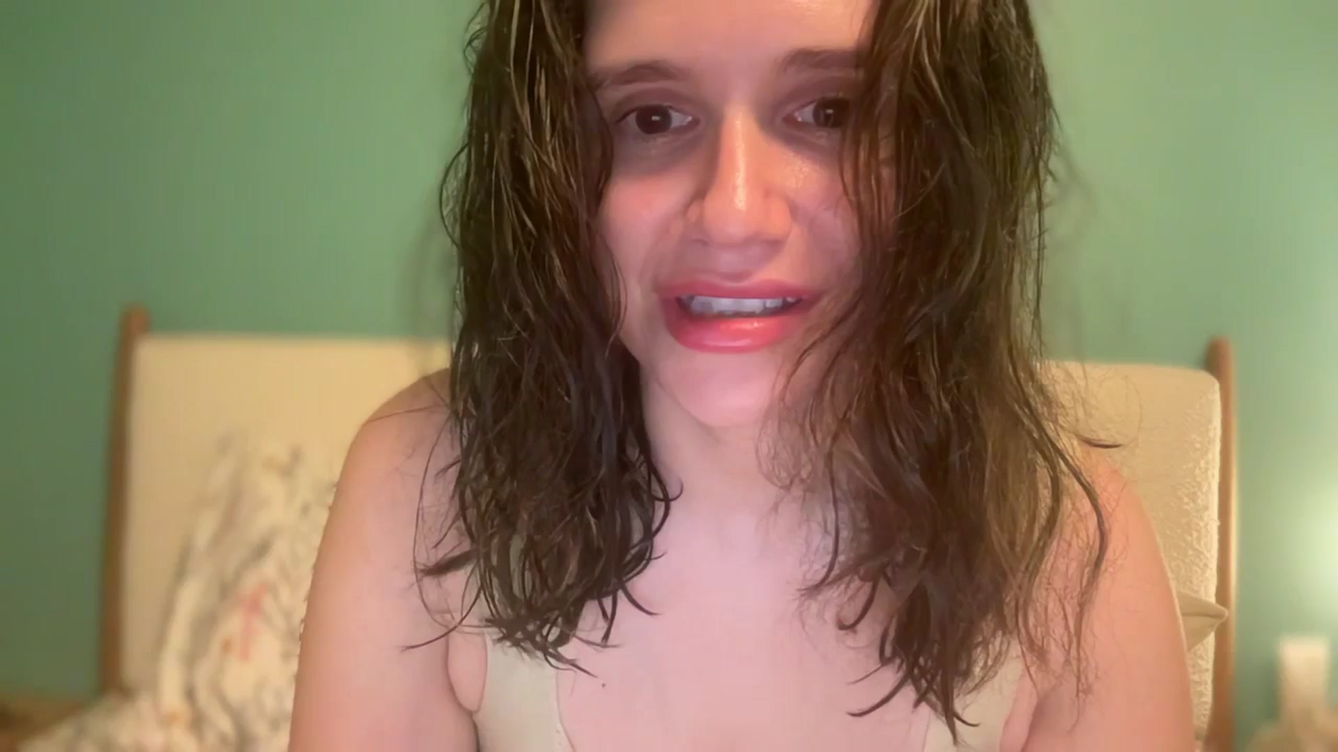 Gallery image thumbnail from JediDropout's myfreecams stream on, 12/25/2025, 11:13 image 1 of 20