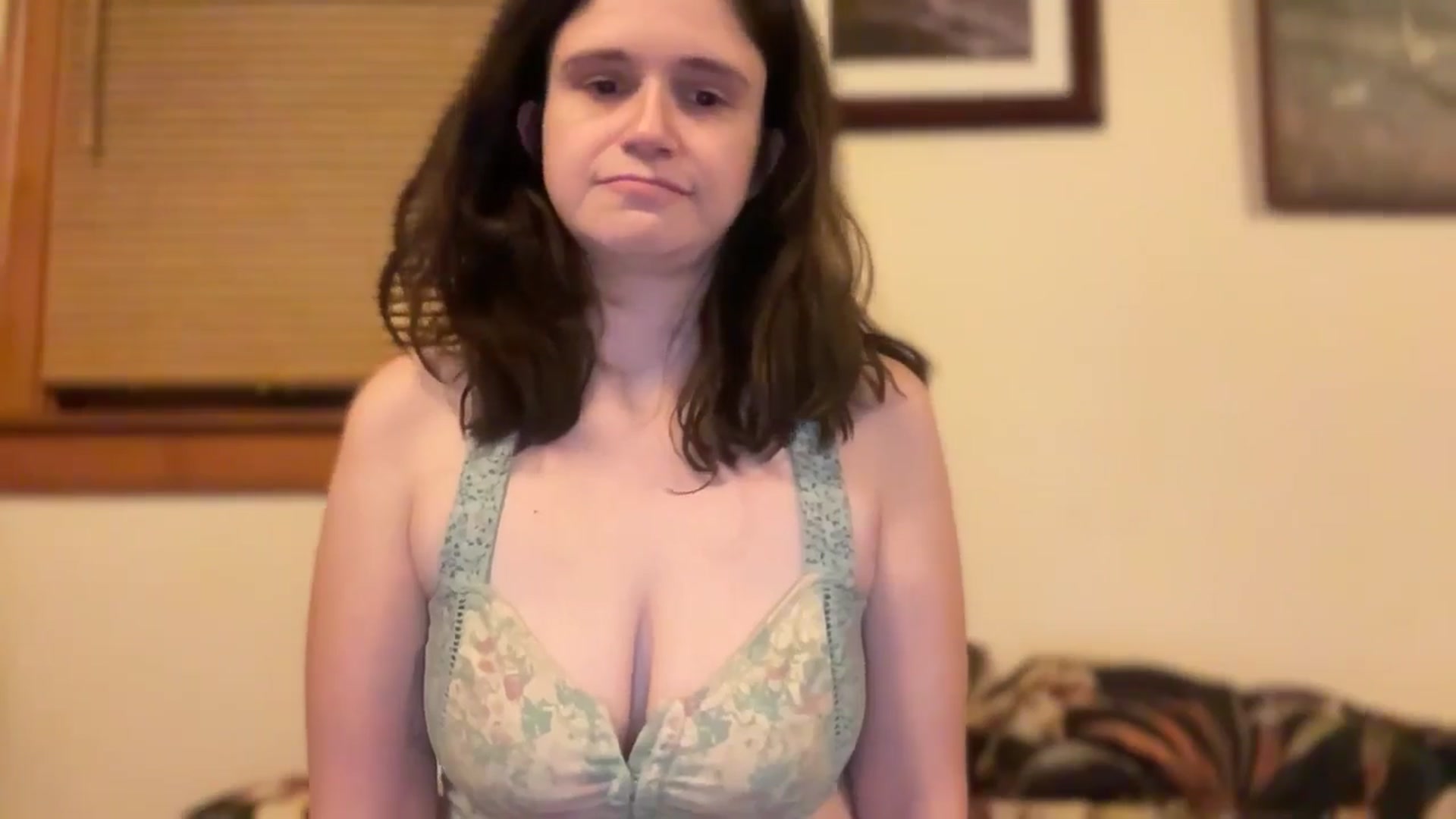 Gallery image thumbnail from JediDropout's myfreecams stream on, 02/09/2026, 07:37 image 12 of 20