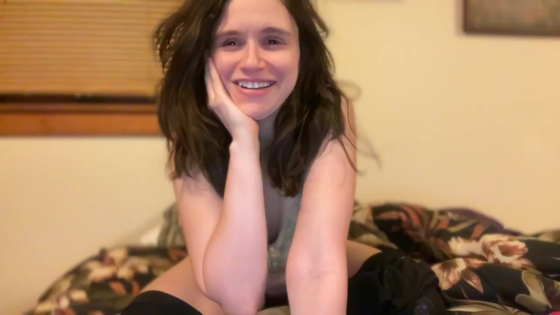 Gallery image thumbnail from JediDropout's myfreecams stream on, 02/09/2026, 10:48 image 20 of 20