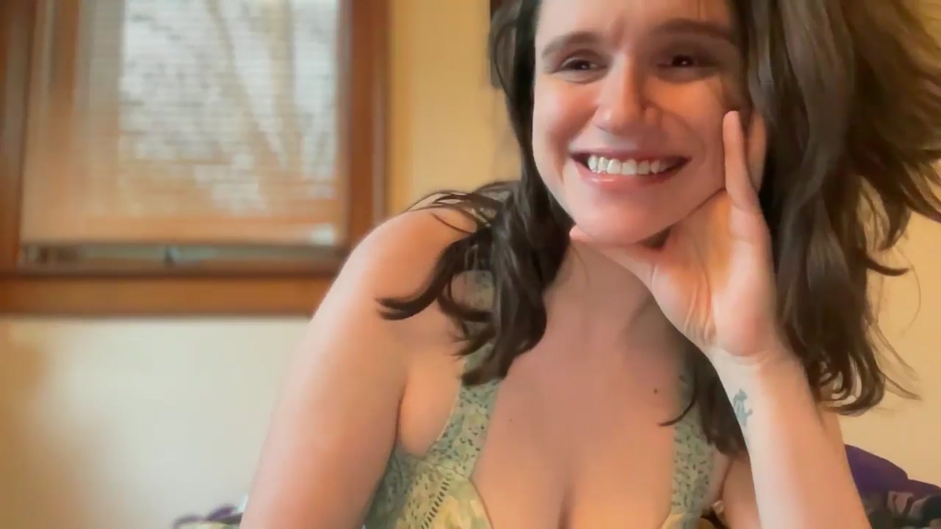 Gallery image thumbnail from JediDropout's myfreecams stream on, 02/09/2026, 13:46 image 11 of 20