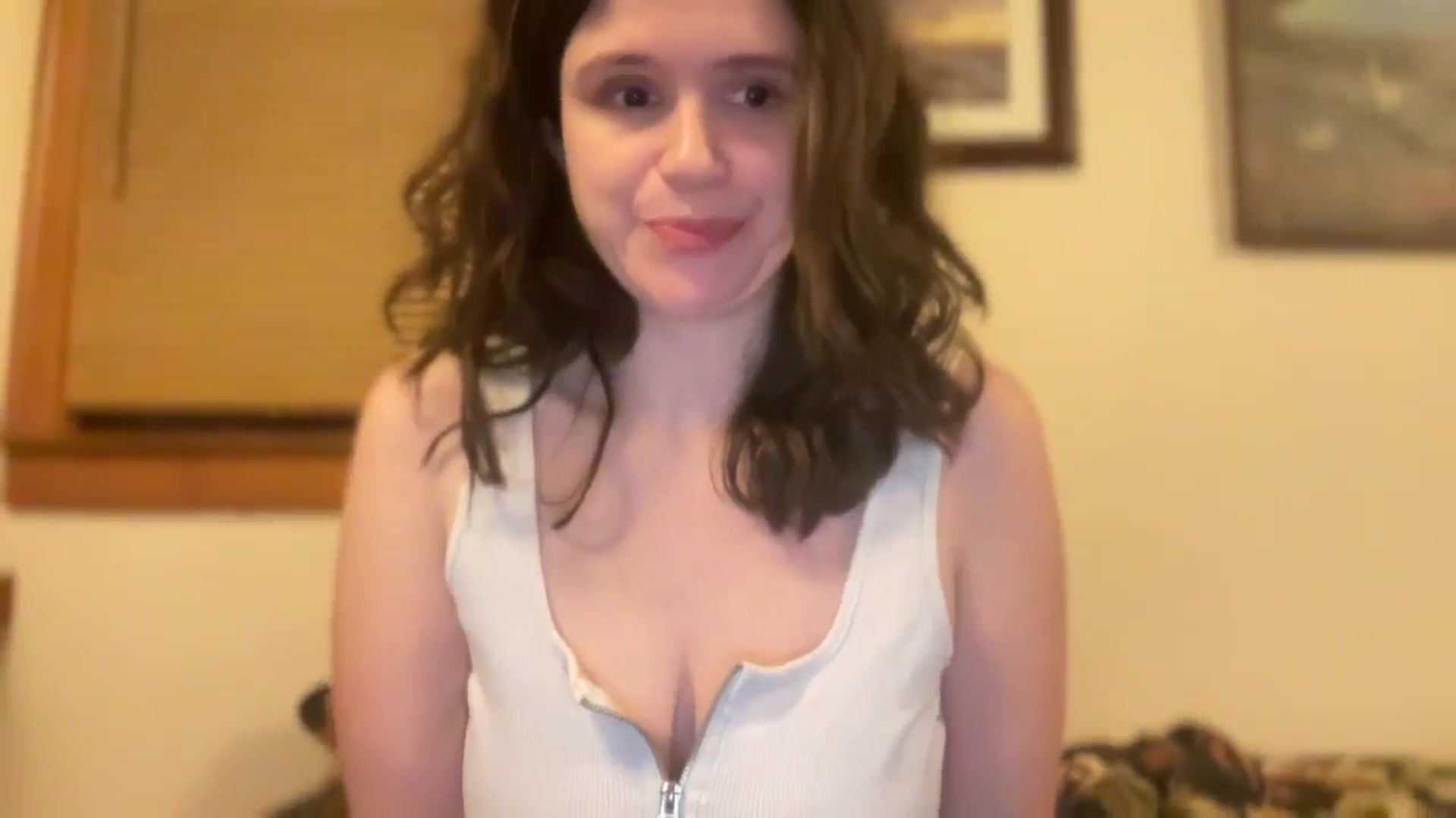 Gallery image thumbnail from JediDropout's myfreecams stream on, 03/07/2026, 08:13 image 18 of 20