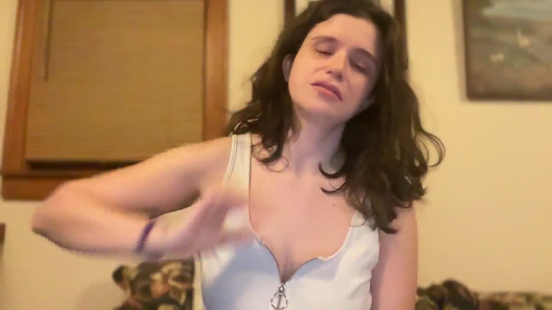 Gallery image thumbnail from JediDropout's myfreecams stream on, 03/07/2026, 08:13 image 12 of 20