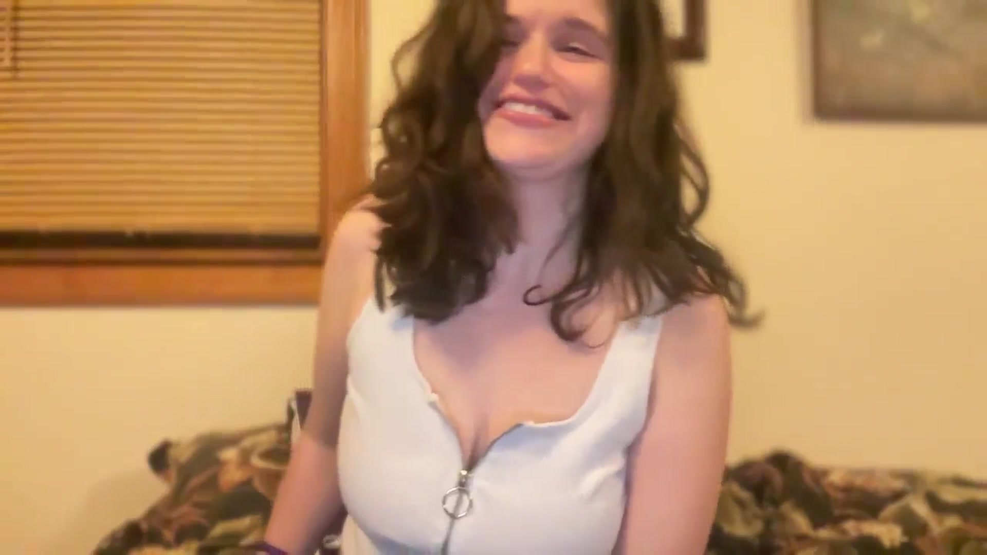 Gallery image thumbnail from JediDropout's myfreecams stream on, 03/07/2026, 09:30 image 7 of 20