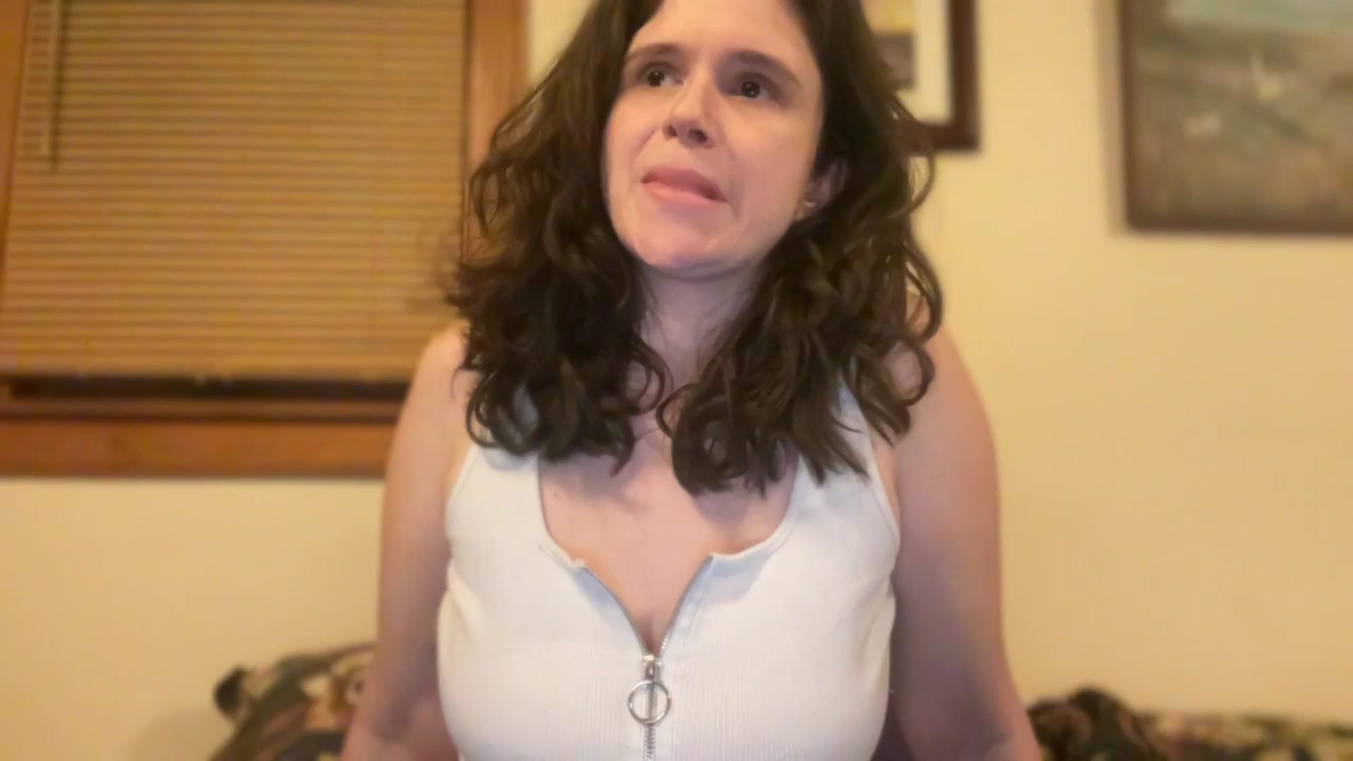 Gallery image thumbnail from JediDropout's myfreecams stream on, 03/07/2026, 09:30 image 12 of 20