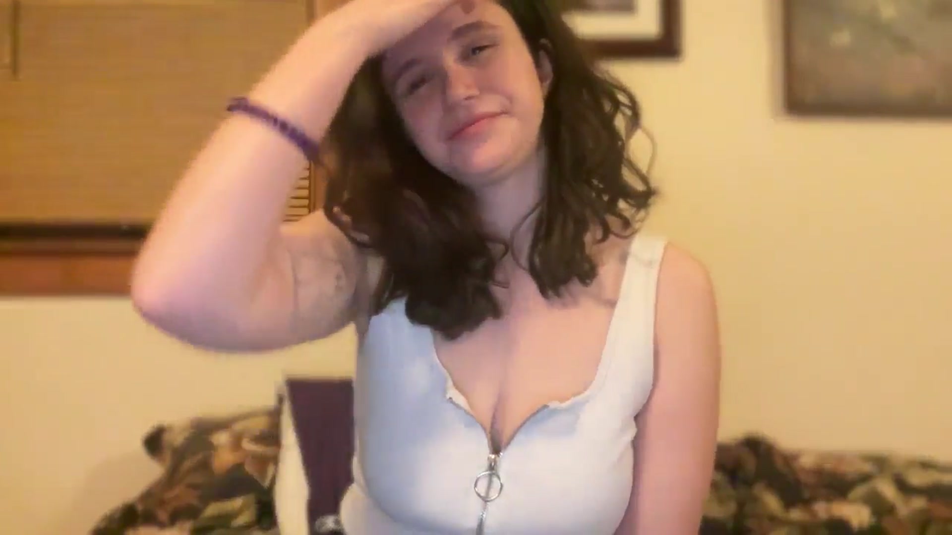 Gallery image thumbnail from JediDropout's myfreecams stream on, 03/07/2026, 09:30 image 6 of 20