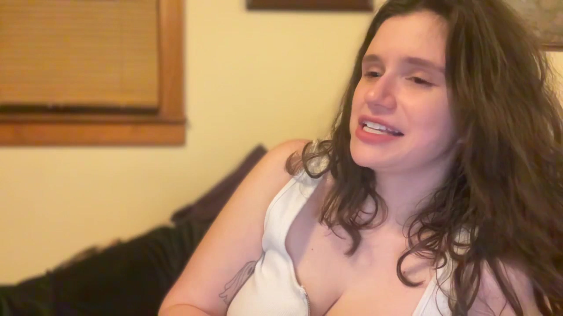 Gallery image thumbnail from JediDropout's myfreecams stream on, 03/07/2026, 10:42 image 18 of 20