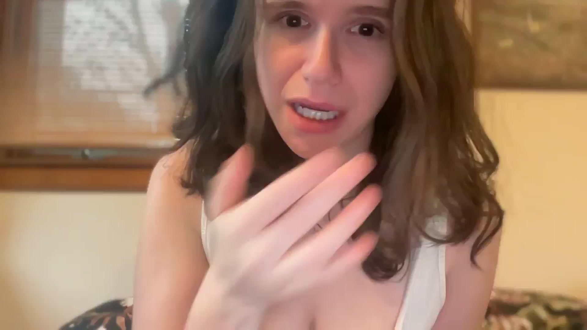 Gallery image thumbnail from JediDropout's myfreecams stream on, 03/07/2026, 12:51 image 18 of 20