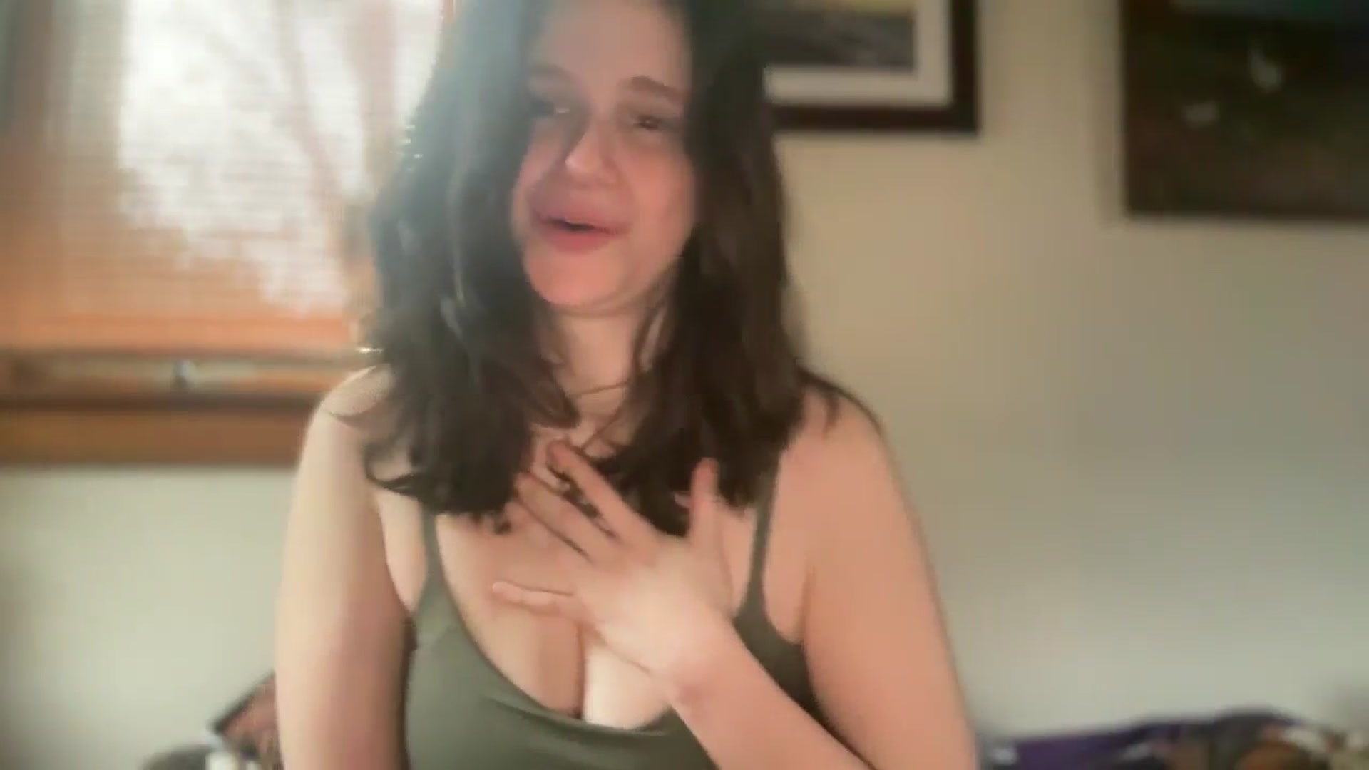 Gallery image thumbnail from JediDropout's myfreecams stream on, 03/09/2026, 24:44 image 9 of 20
