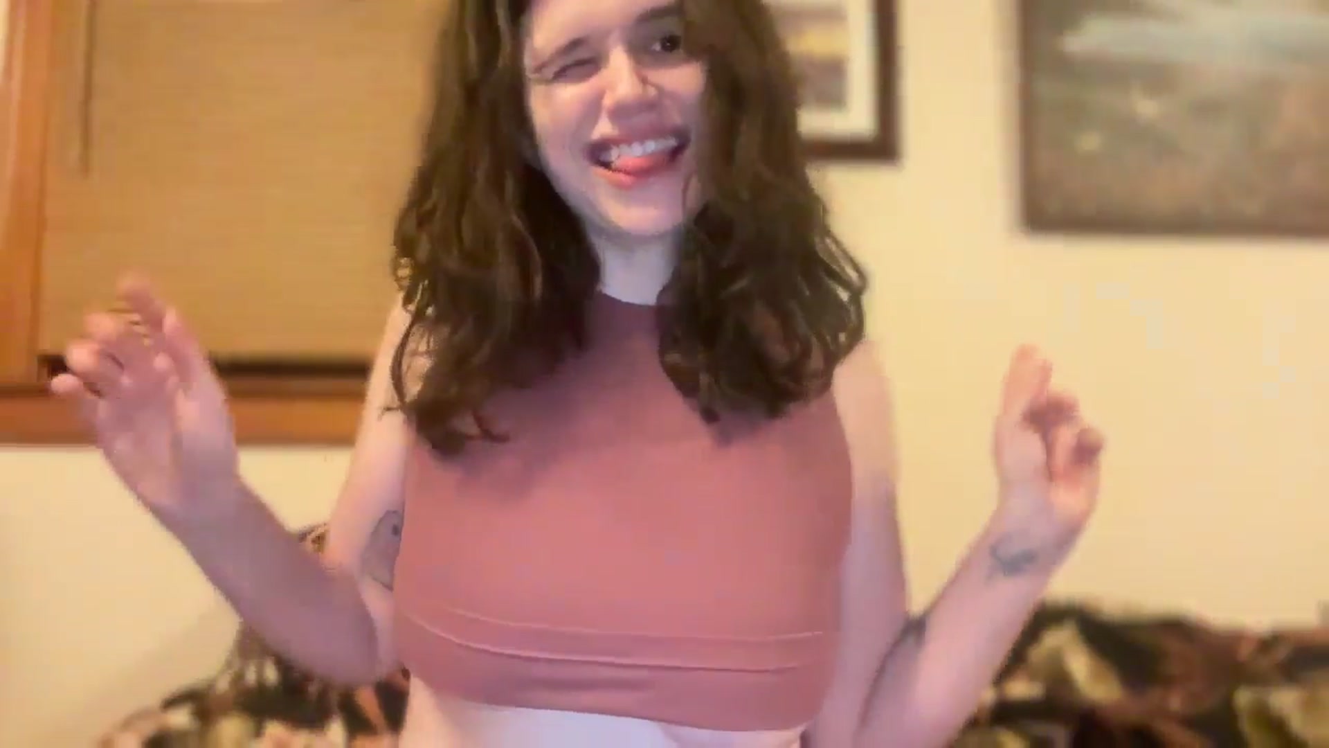 Gallery image thumbnail from JediDropout's myfreecams stream on, 03/10/2026, 10:53 image 5 of 20