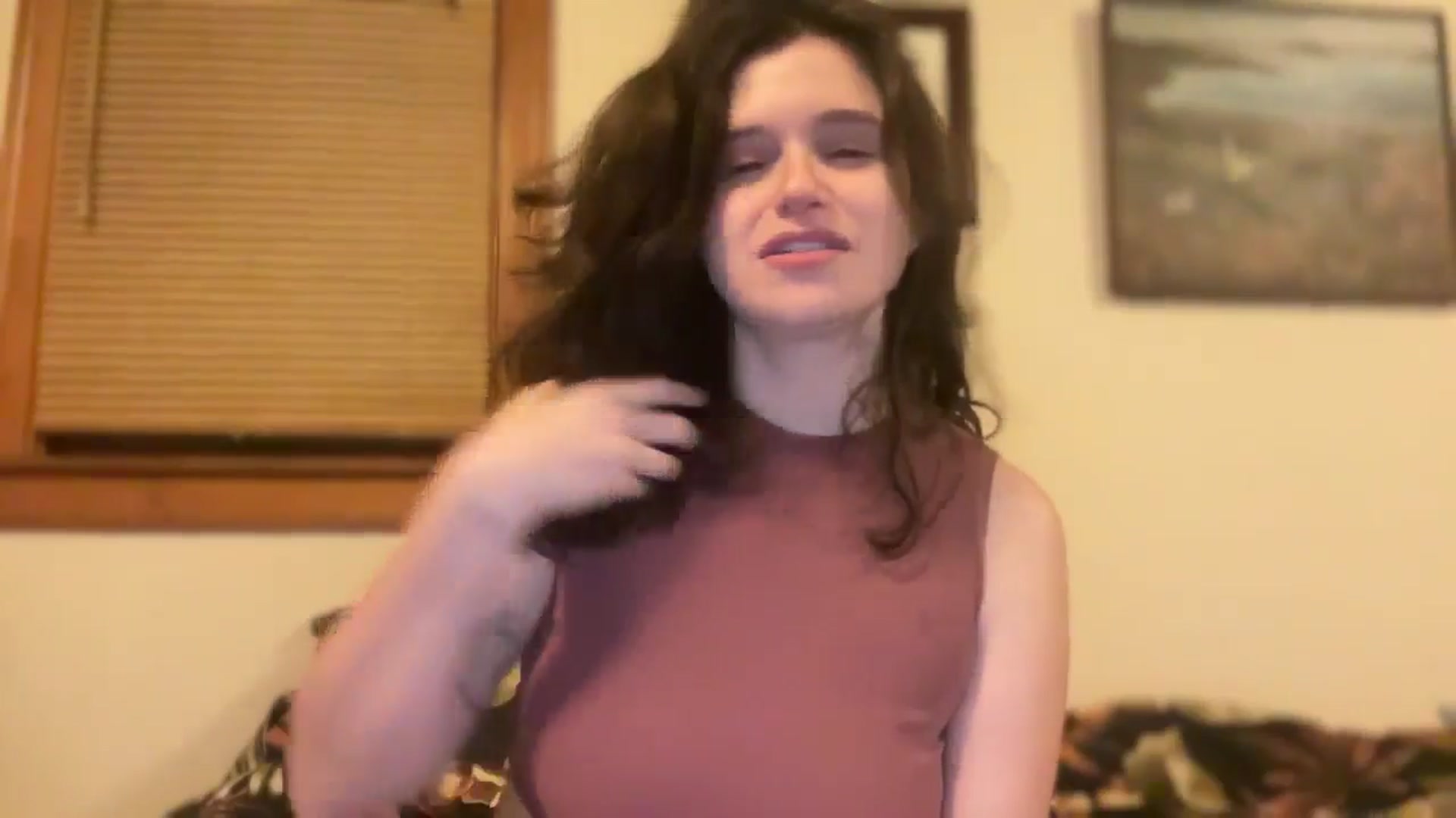 Gallery image thumbnail from JediDropout's myfreecams stream on, 03/10/2026, 10:53 image 10 of 20