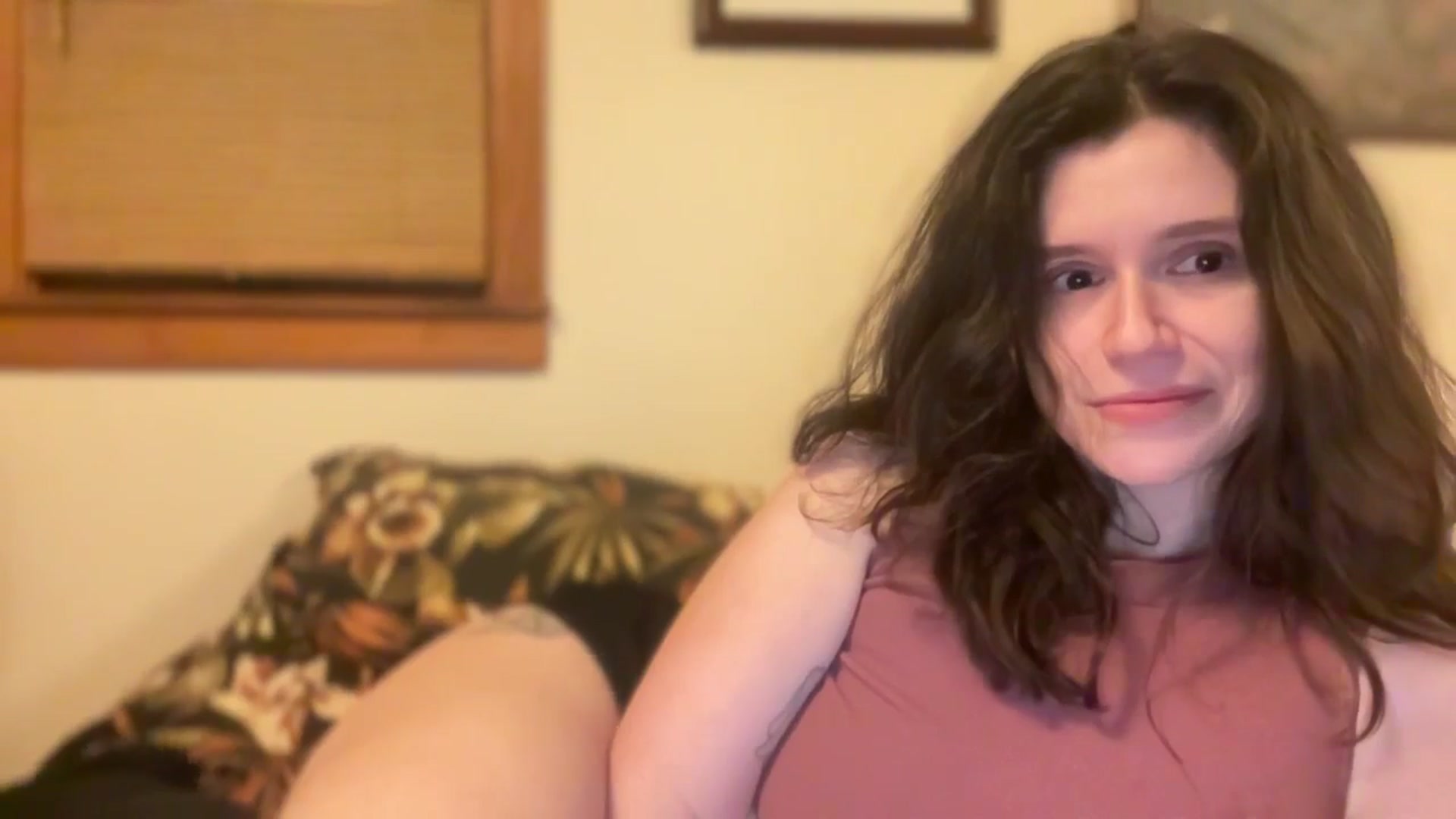 Gallery image thumbnail from JediDropout's myfreecams stream on, 03/10/2026, 10:53 image 13 of 20