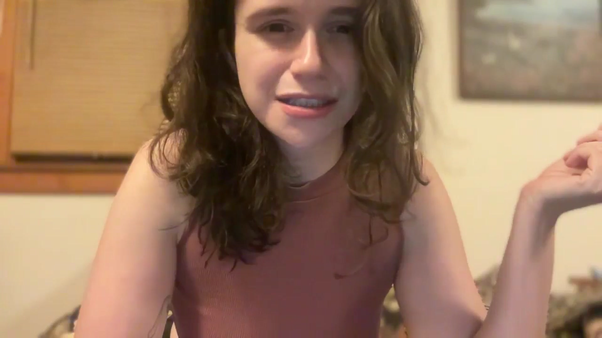 Gallery image thumbnail from JediDropout's myfreecams stream on, 03/10/2026, 10:53 image 2 of 20