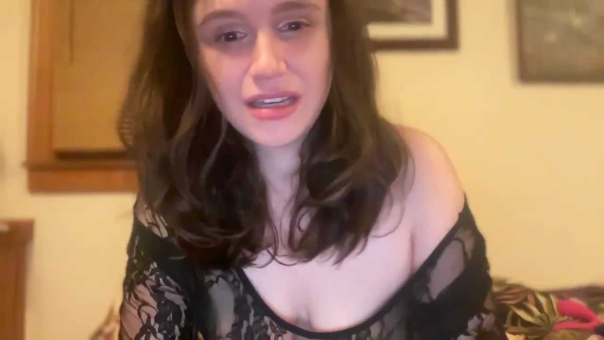 Gallery image thumbnail from JediDropout's myfreecams stream on, 04/15/2026, 10:16 image 9 of 20