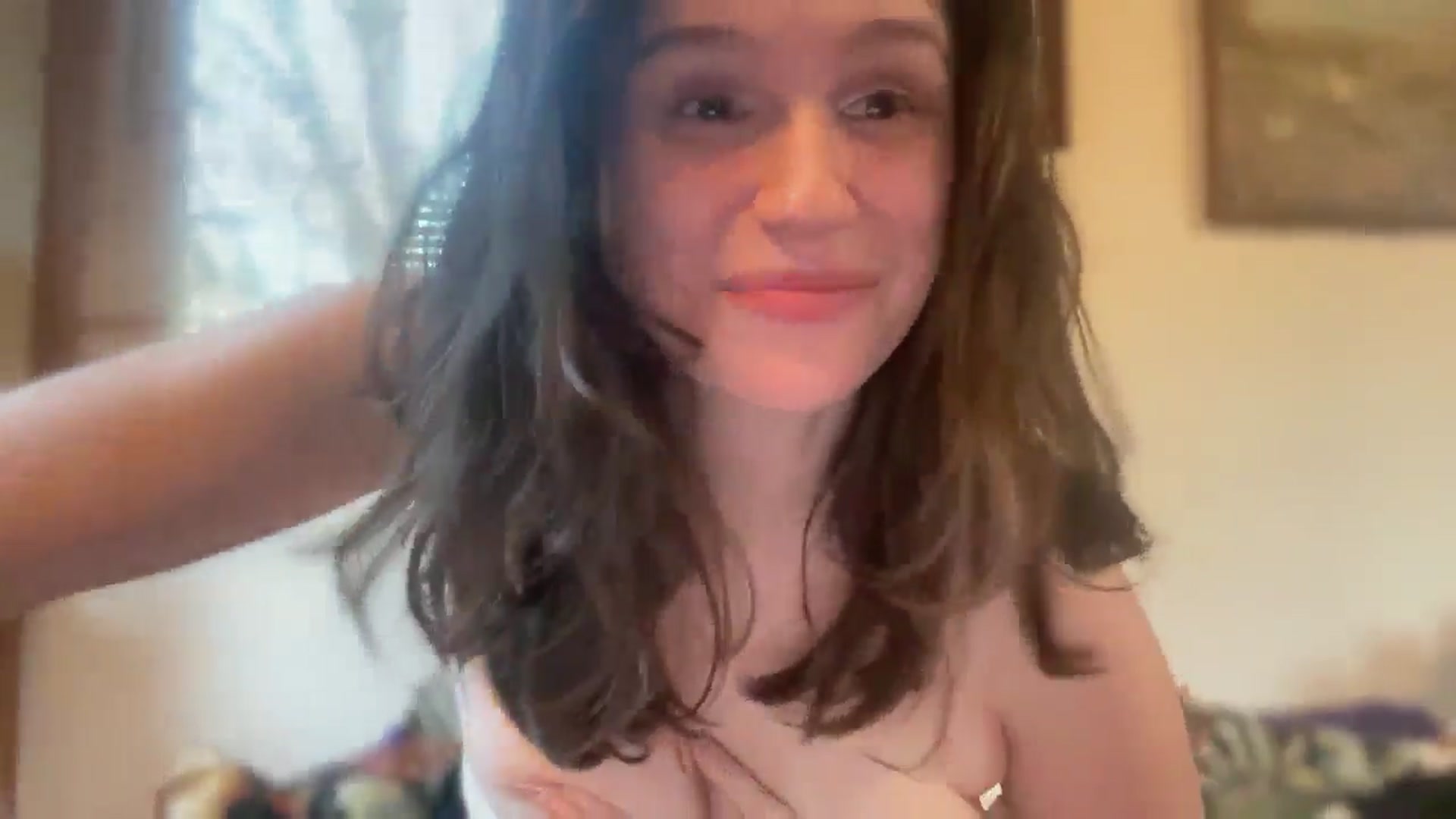 Gallery image thumbnail from JediDropout's myfreecams stream on, 04/15/2026, 11:44 image 14 of 20