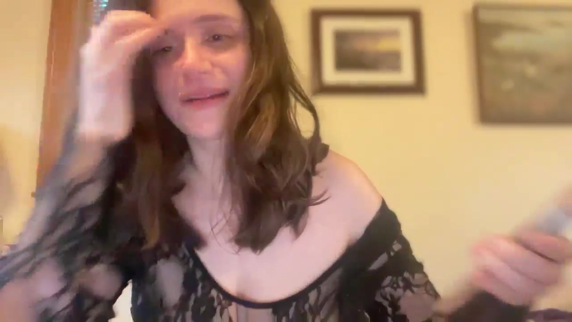 Gallery image thumbnail from JediDropout's myfreecams stream on, 04/15/2026, 11:44 image 3 of 20
