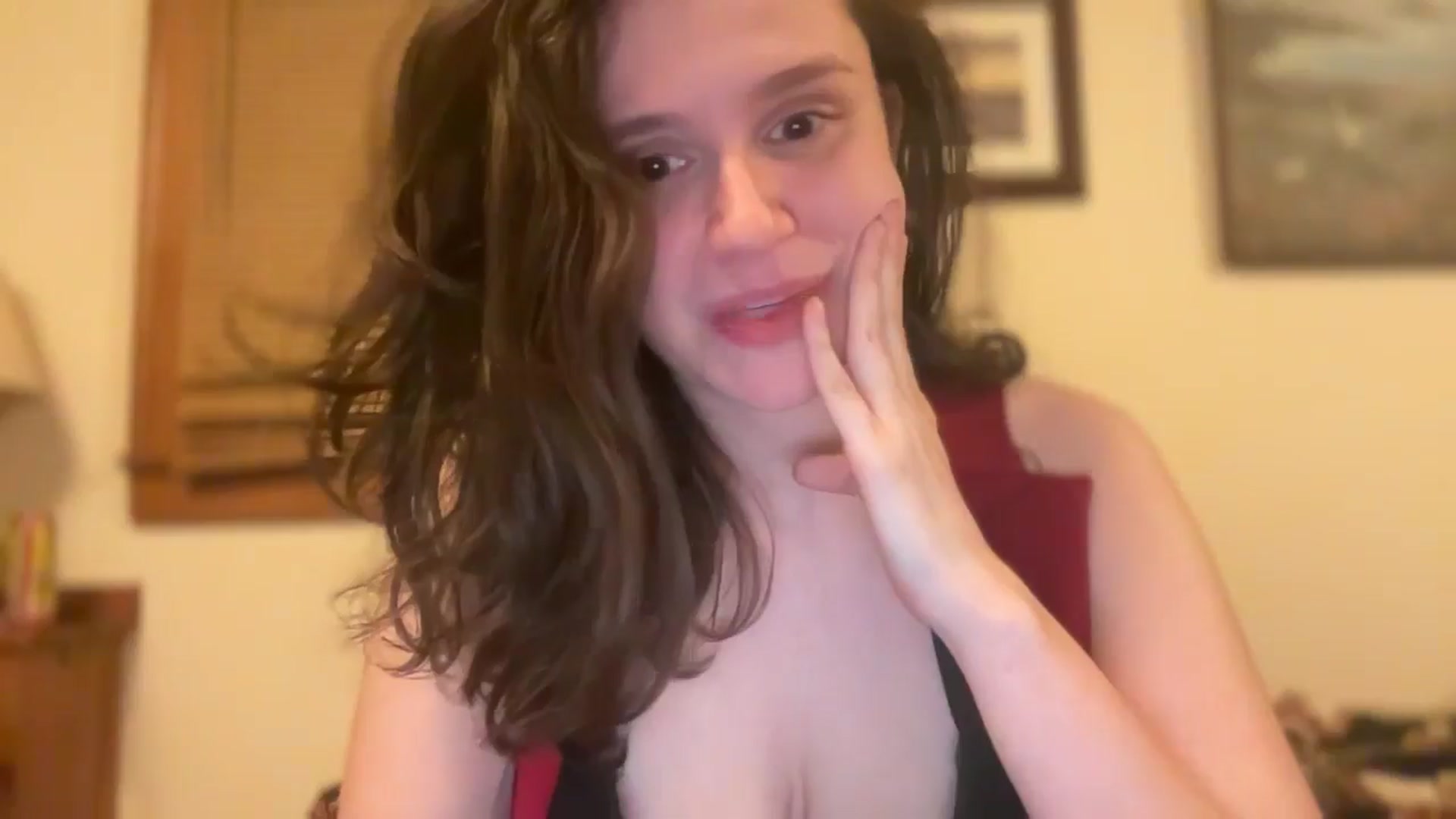 Gallery image thumbnail from JediDropout's myfreecams stream on, 04/17/2026, 05:32 image 19 of 20