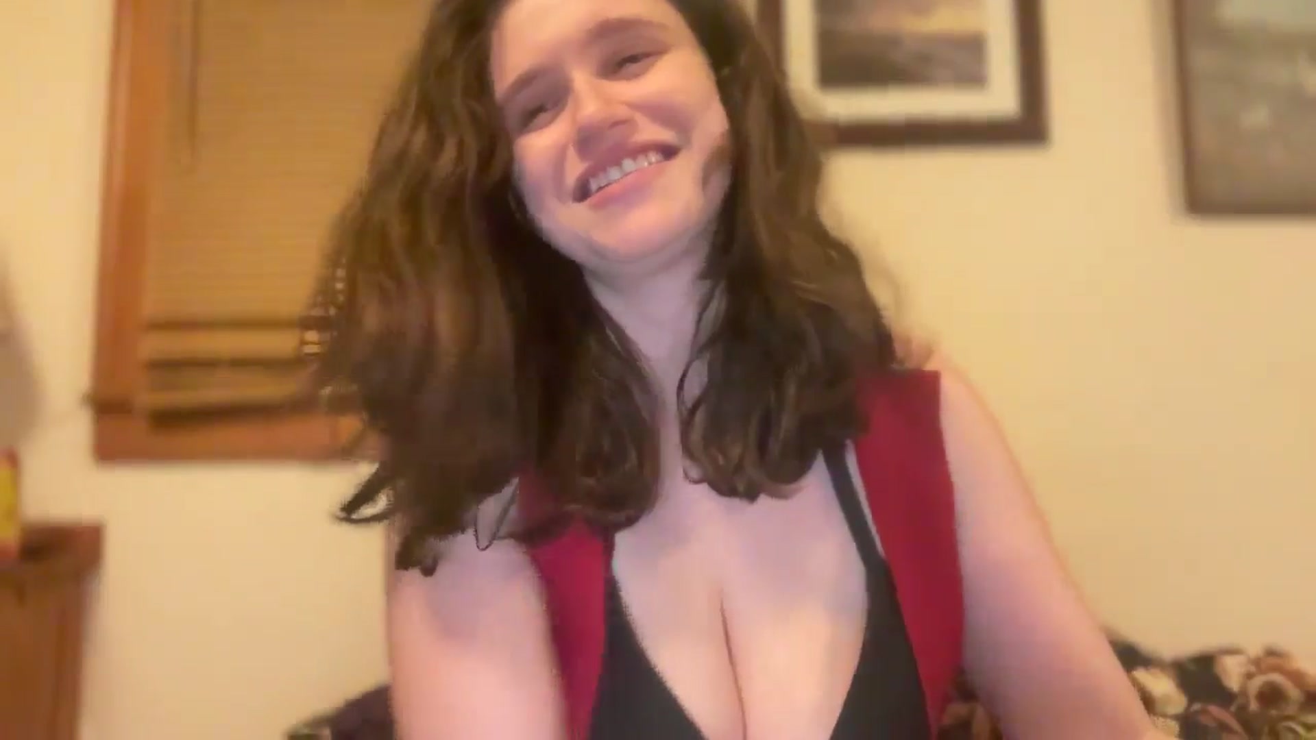 Gallery image thumbnail from JediDropout's myfreecams stream on, 04/17/2026, 05:32 image 4 of 20