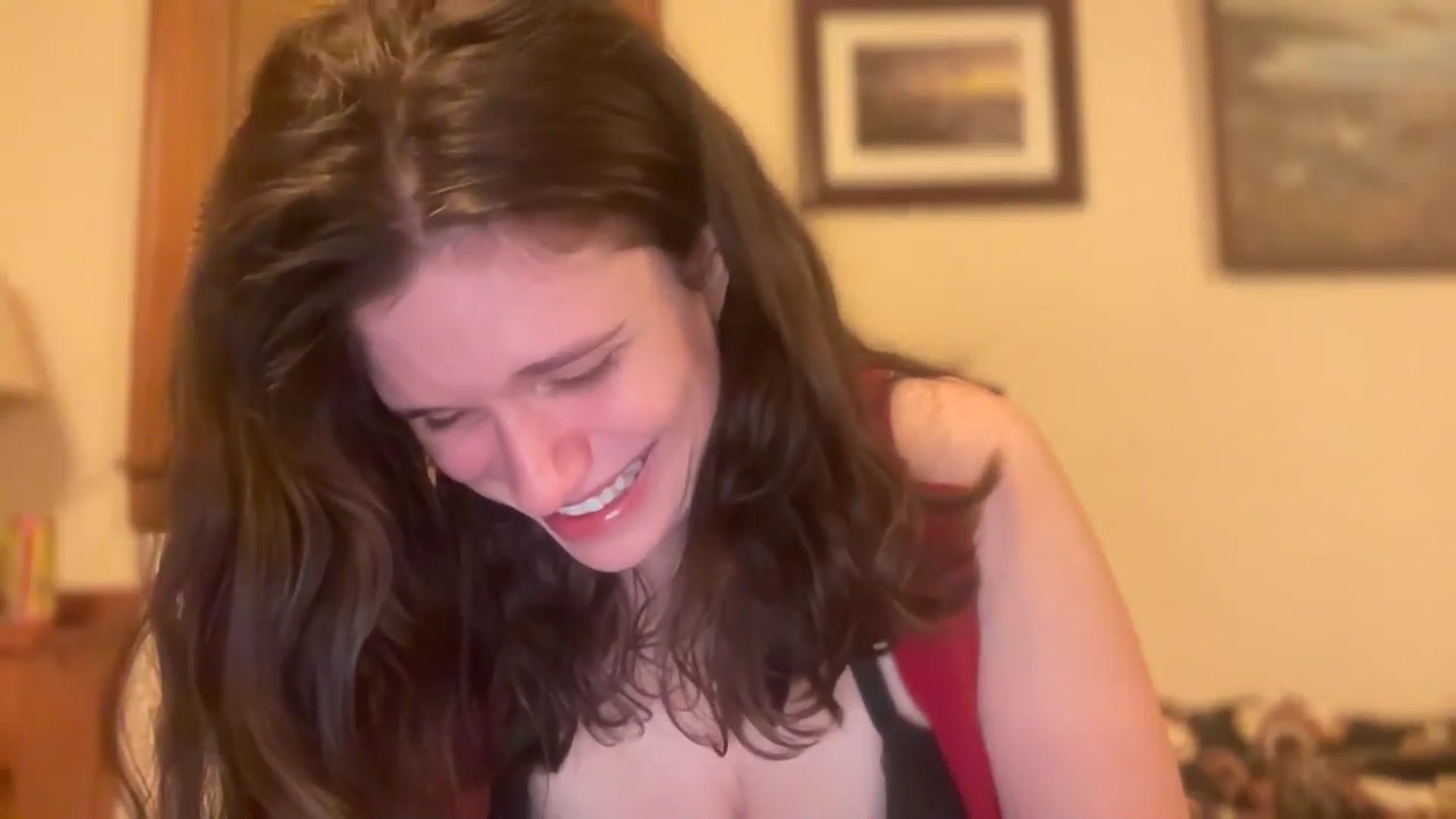 Gallery image thumbnail from JediDropout's myfreecams stream on, 04/17/2026, 05:32 image 17 of 20