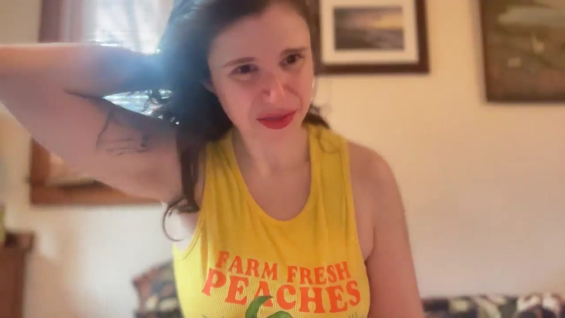 Gallery image thumbnail from JediDropout's myfreecams stream on, 04/17/2026, 22:16 image 5 of 20