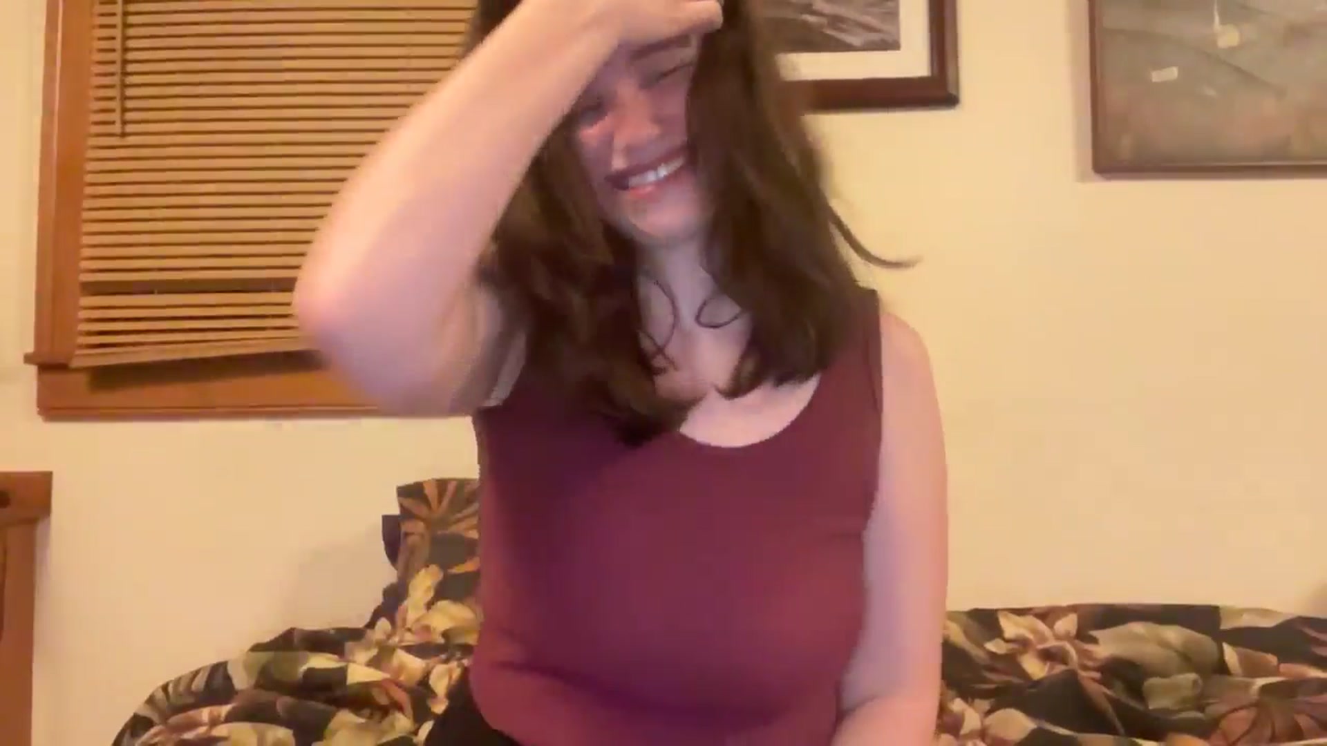 Gallery image thumbnail from JediDropout's myfreecams stream on, 04/23/2026, 04:04 image 4 of 20