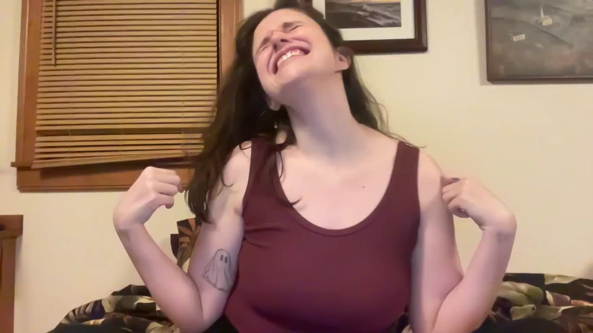 Gallery image thumbnail from JediDropout's myfreecams stream on, 04/23/2026, 04:04 image 1 of 20