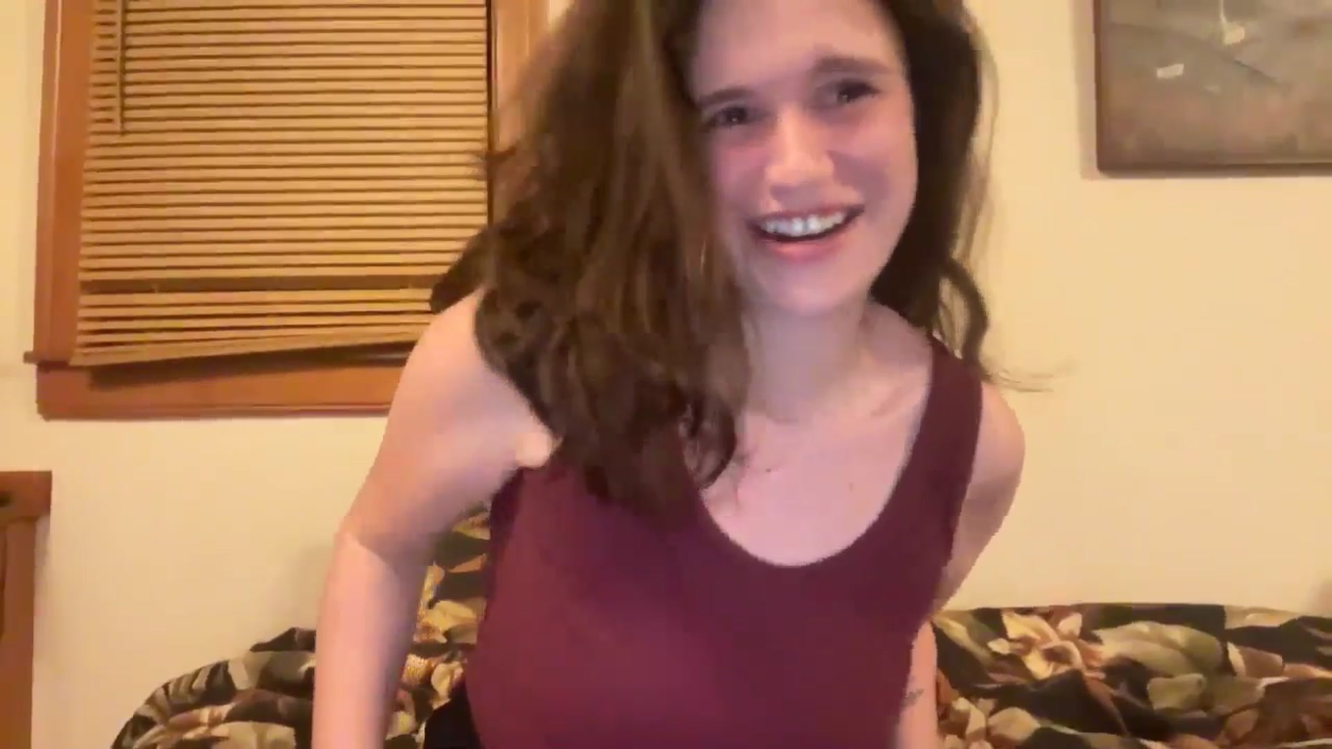 Gallery image thumbnail from JediDropout's myfreecams stream on, 04/23/2026, 04:04 image 3 of 20