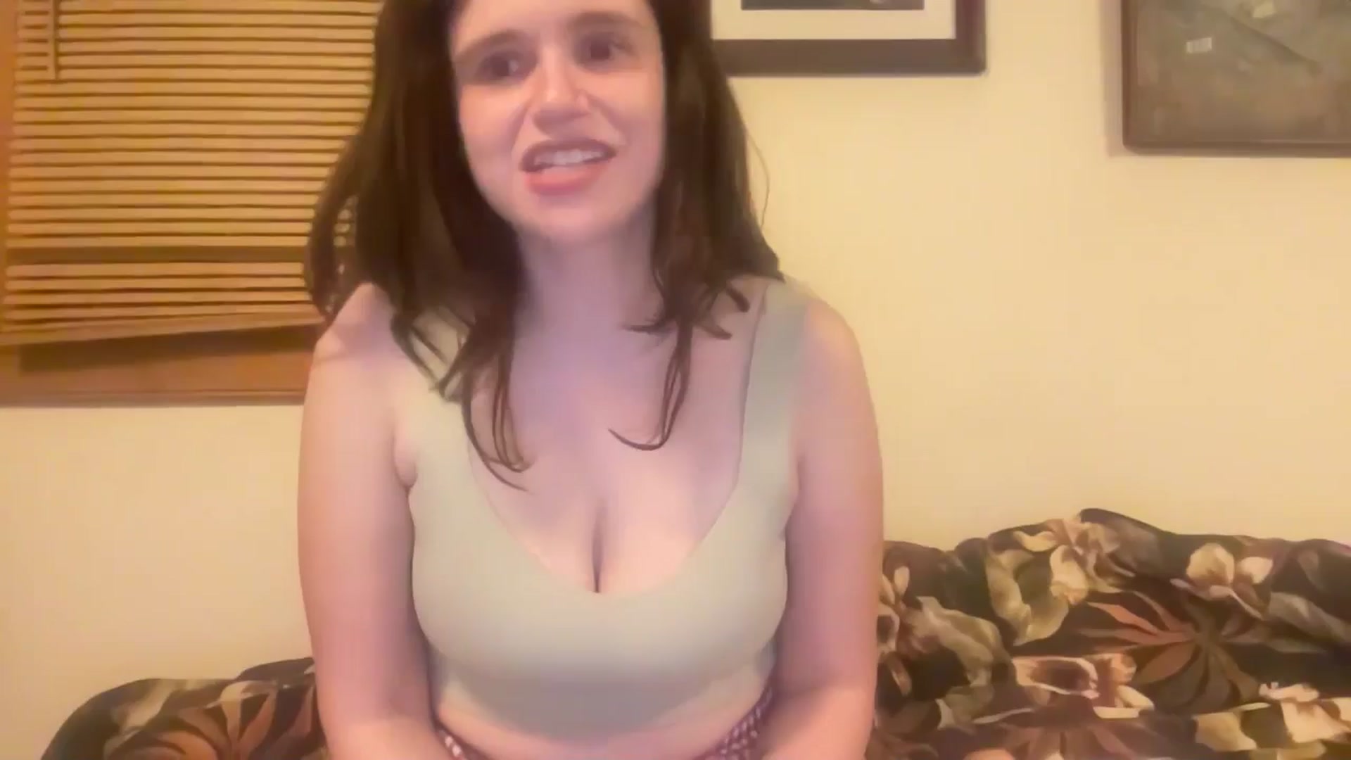Gallery image thumbnail from JediDropout's myfreecams stream on, 04/25/2026, 04:38 image 1 of 20