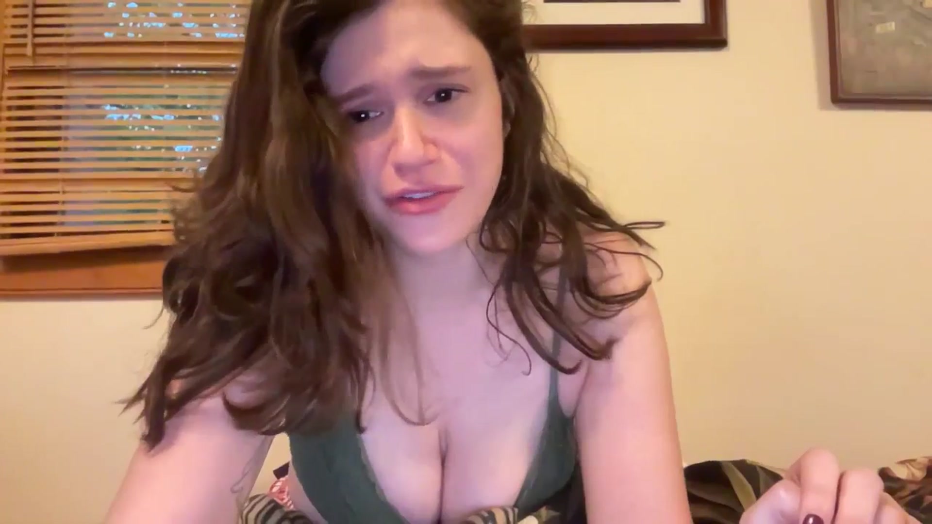 Gallery image thumbnail from JediDropout's myfreecams stream on, 05/09/2026, 10:43 image 4 of 20