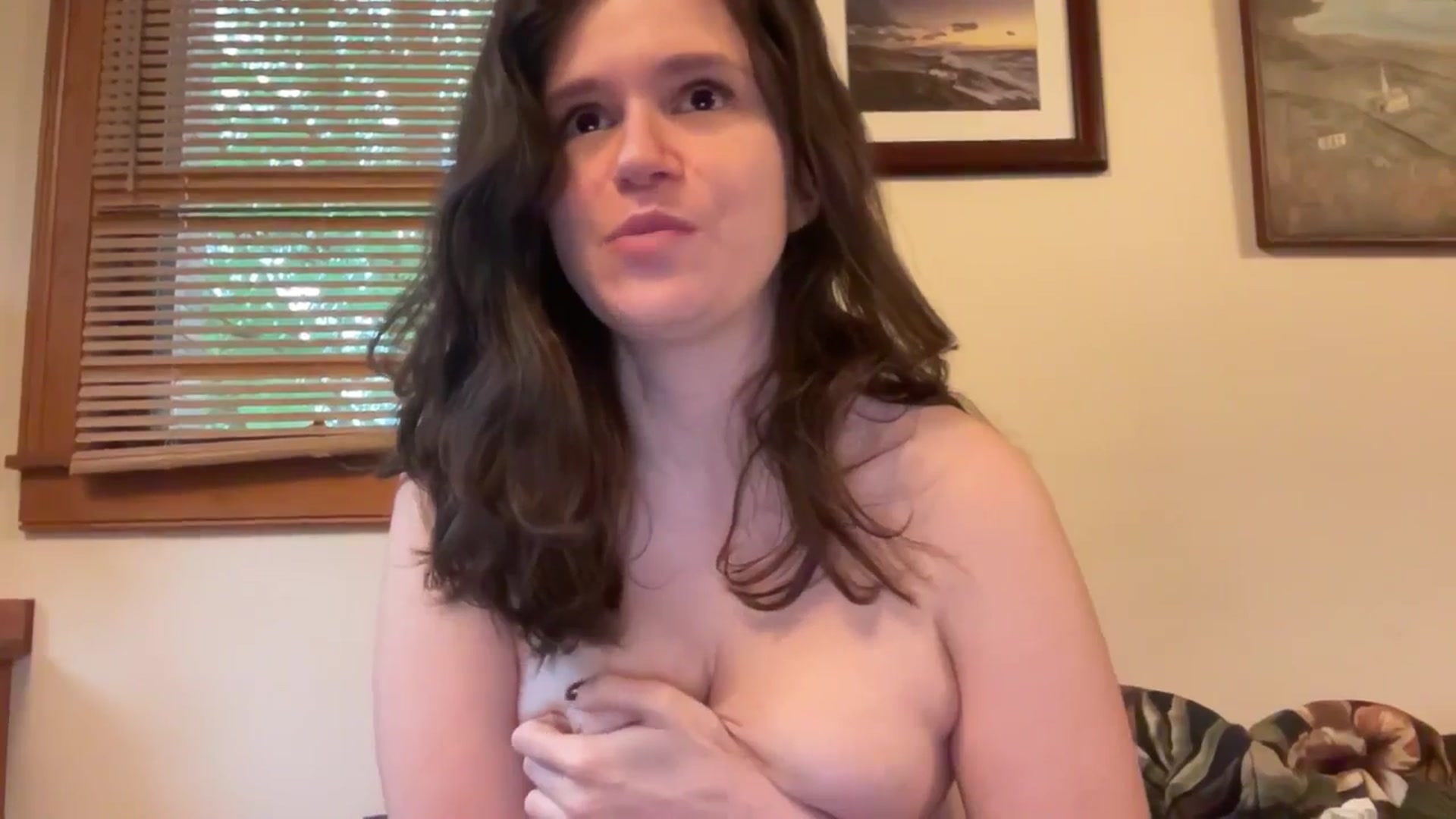 Gallery image thumbnail from JediDropout's myfreecams stream on, 05/09/2026, 10:43 image 17 of 20
