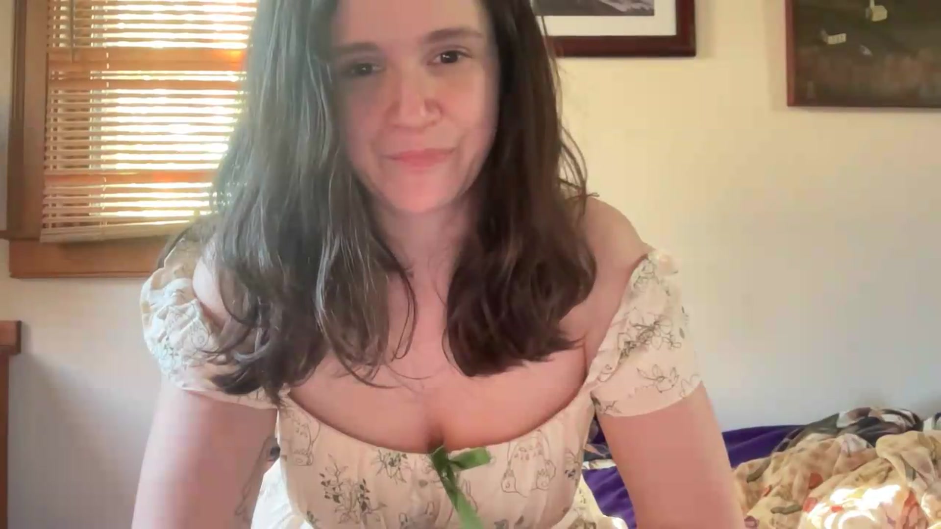 Gallery image thumbnail from JediDropout's myfreecams stream on, 05/12/2026, 20:51 image 15 of 20