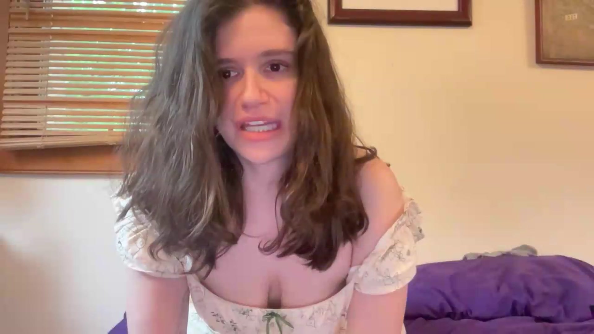 Gallery image thumbnail from JediDropout's myfreecams stream on, 05/14/2026, 19:31 image 15 of 20