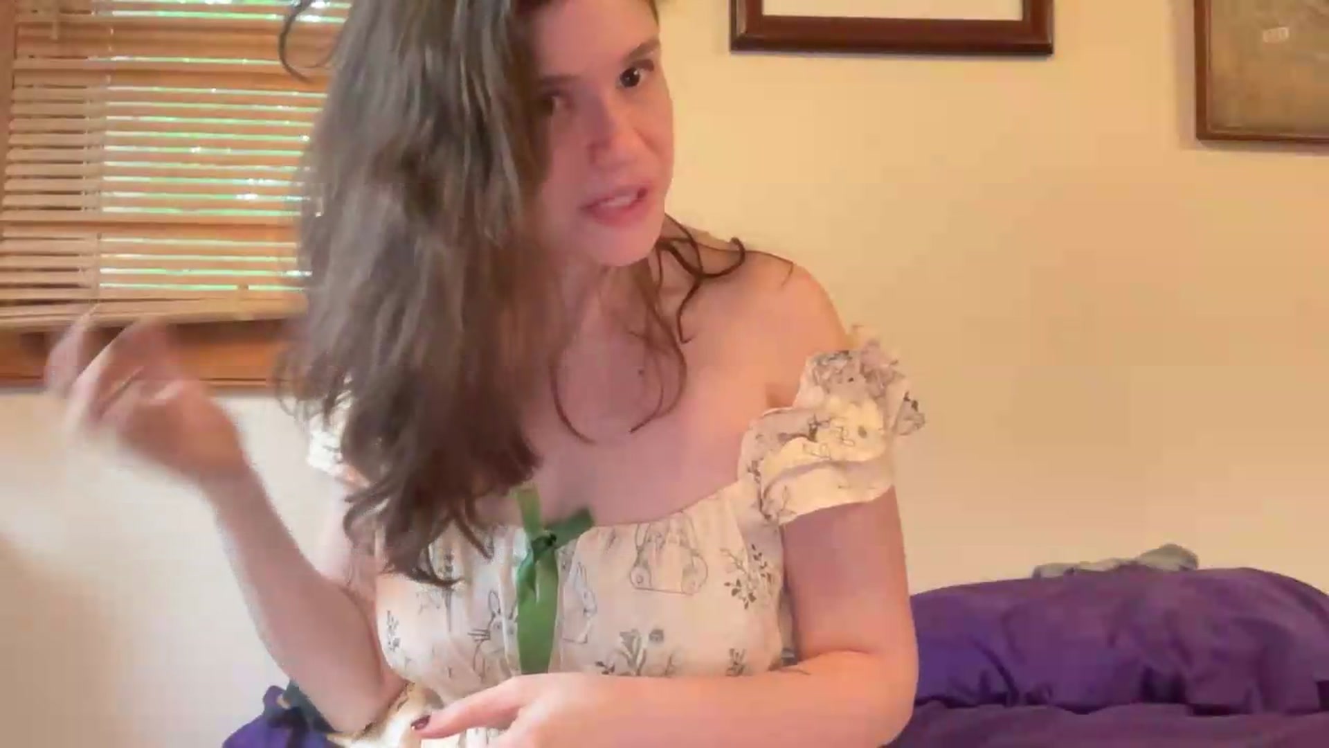Gallery image thumbnail from JediDropout's myfreecams stream on, 05/14/2026, 19:31 image 6 of 20