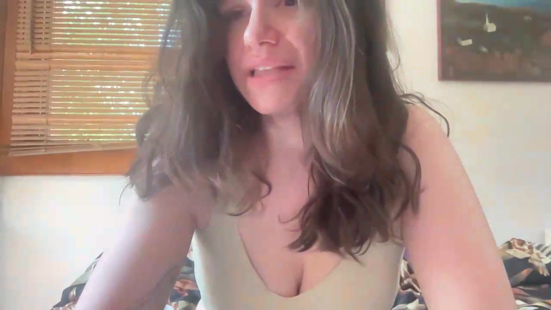 Gallery image thumbnail from JediDropout's myfreecams stream on, 05/17/2026, 17:40 image 9 of 20