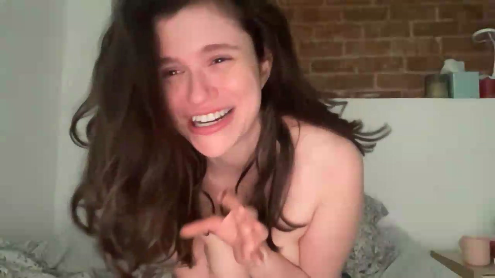 Gallery image thumbnail from JediDropout's myfreecams stream on, 06/14/2026, 15:39 image 5 of 20