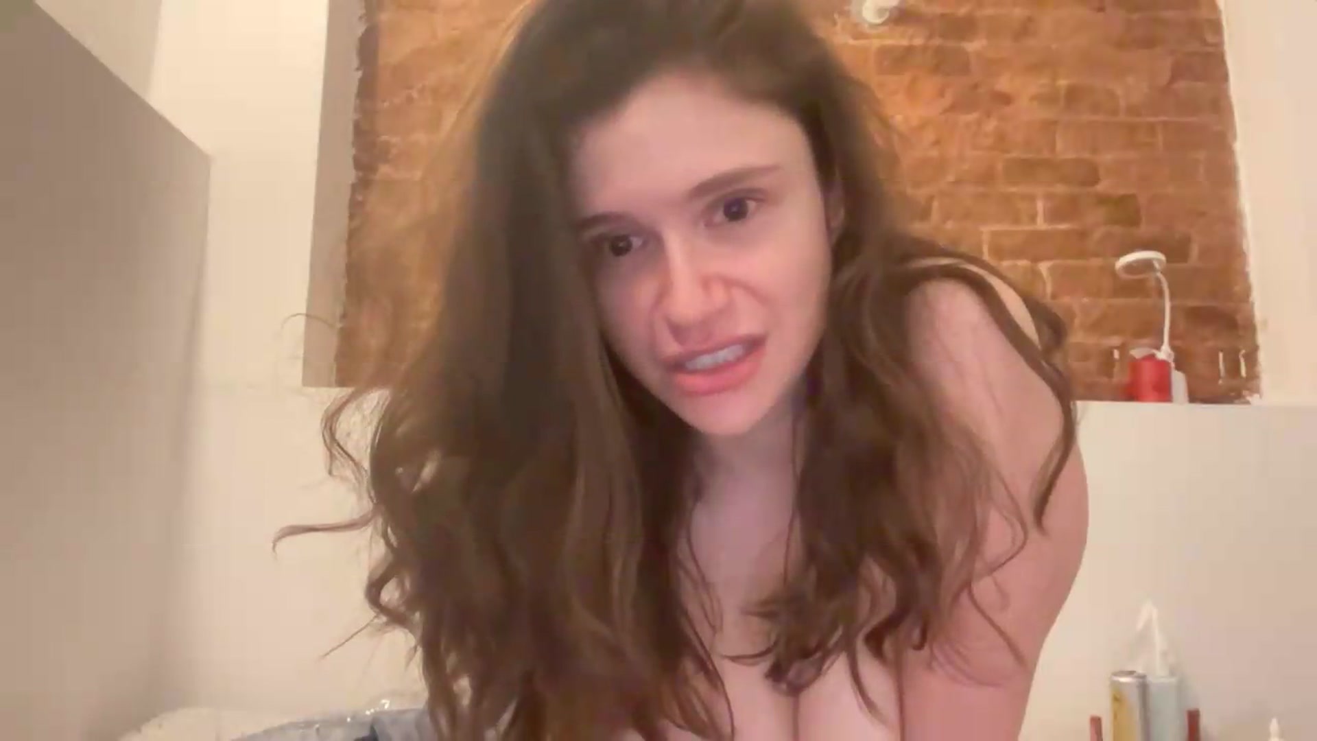 Gallery image thumbnail from JediDropout's myfreecams stream on, 07/12/2026, 15:02 image 3 of 20