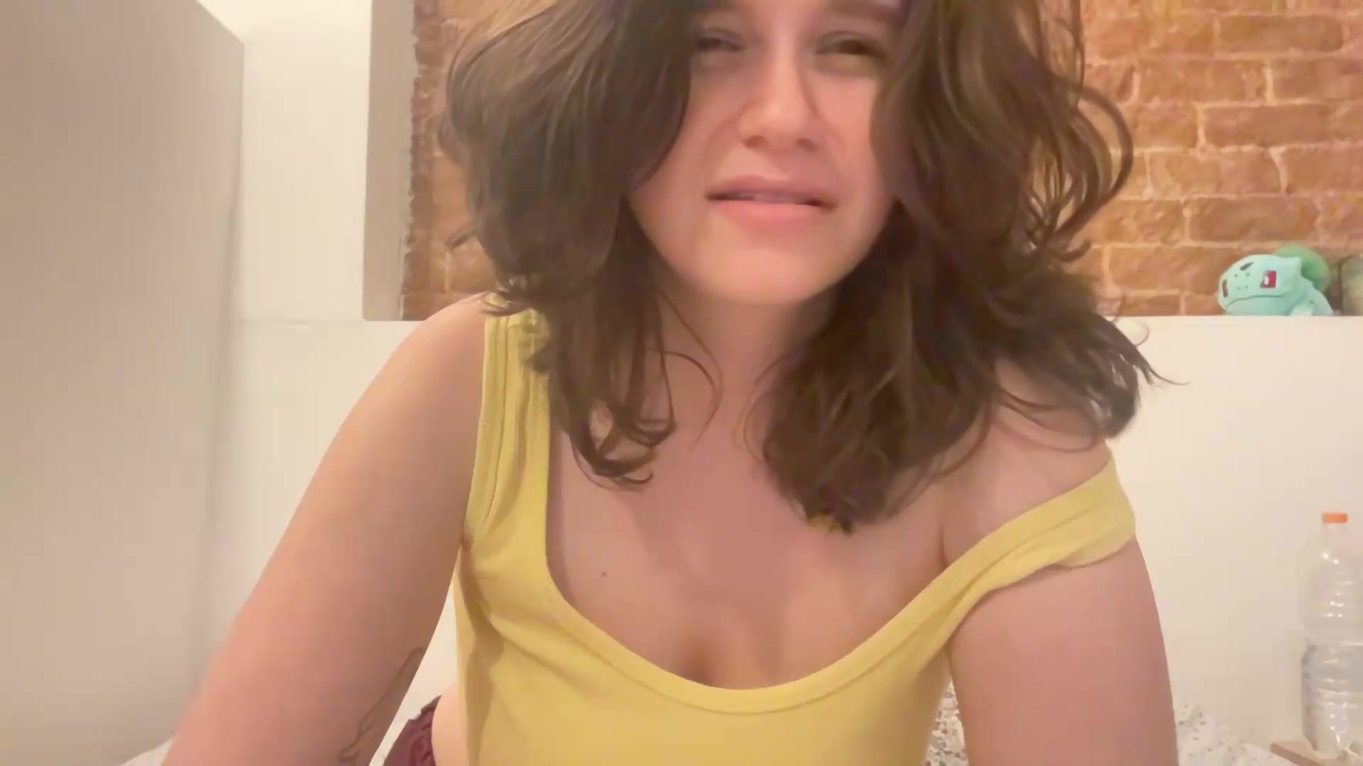 Gallery image thumbnail from JediDropout's myfreecams stream on, 08/15/2026, 06:39 image 10 of 20