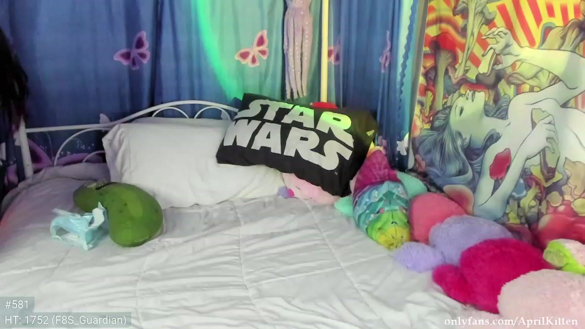 Gallery image thumbnail from JediKitten's myfreecams stream on, 02/03/2023, 08:25 image 15 of 20